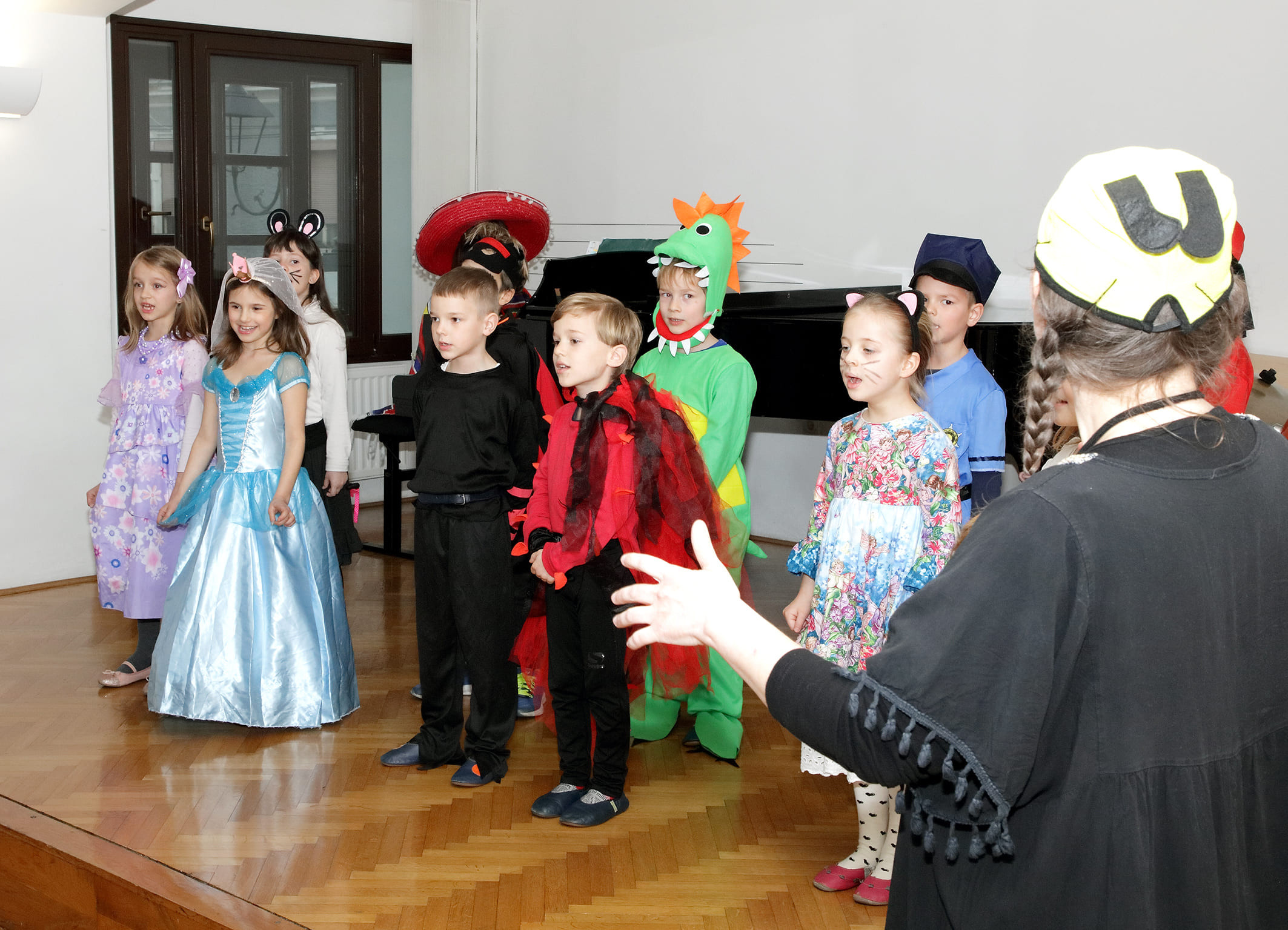 Pustni koncert Naša prihodnost