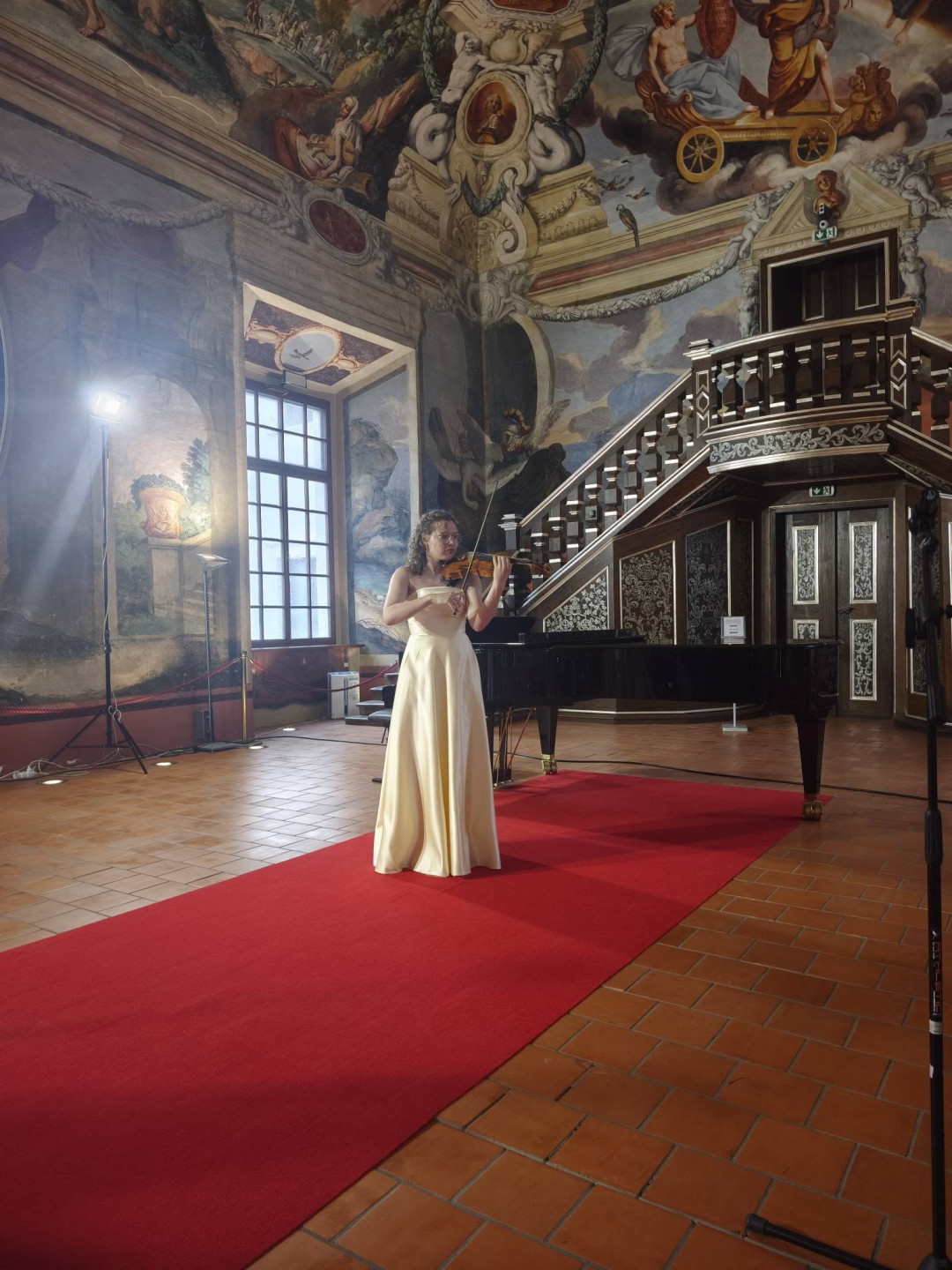 Zaključni koncert violinistke Ivane Lesinšek