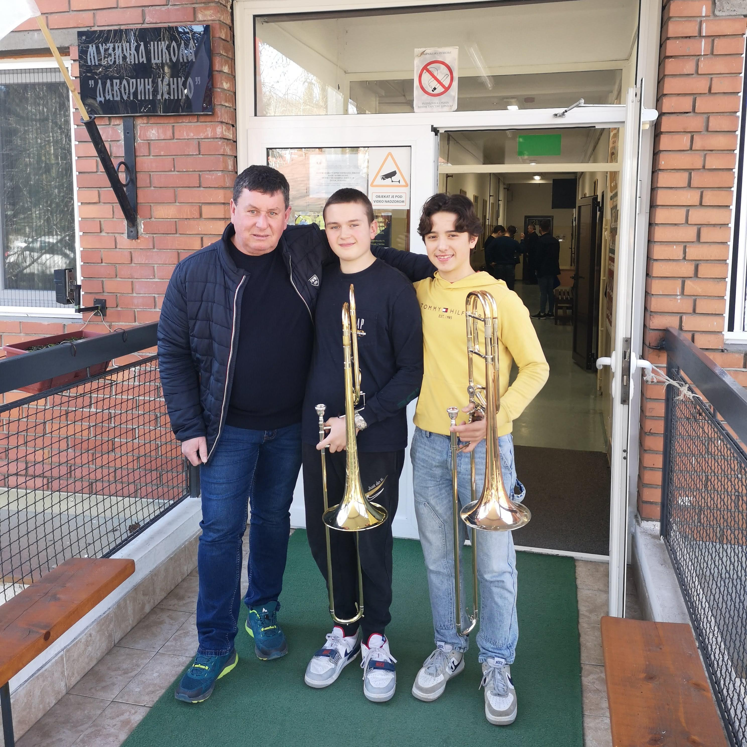 Izjemen uspeh učencev Glasbene šole Krško na XXI. mednarodnem tekmovanju Davorin Jenko v Beogradu