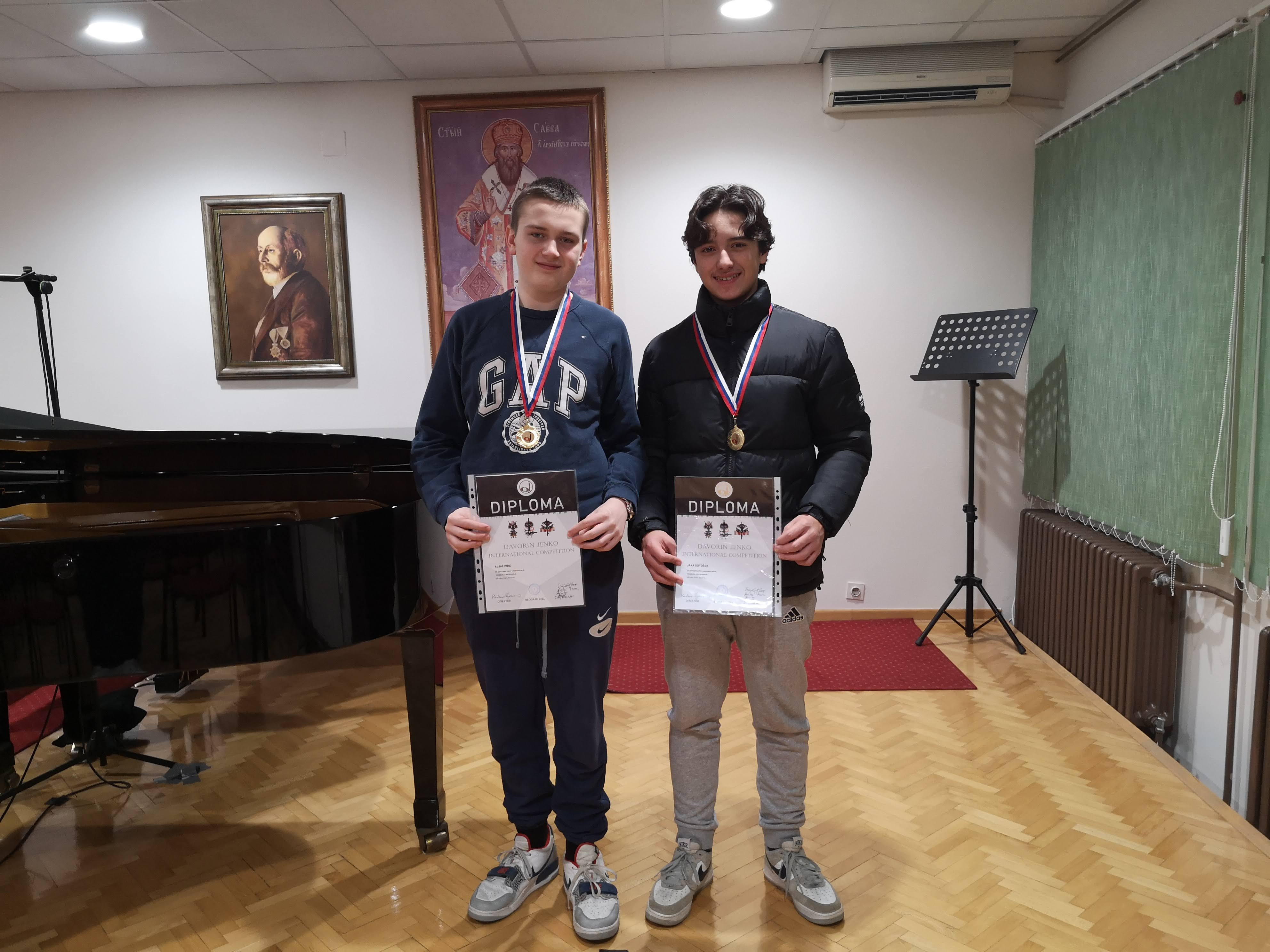 Izjemen uspeh učencev Glasbene šole Krško na XXI. mednarodnem tekmovanju Davorin Jenko v Beogradu