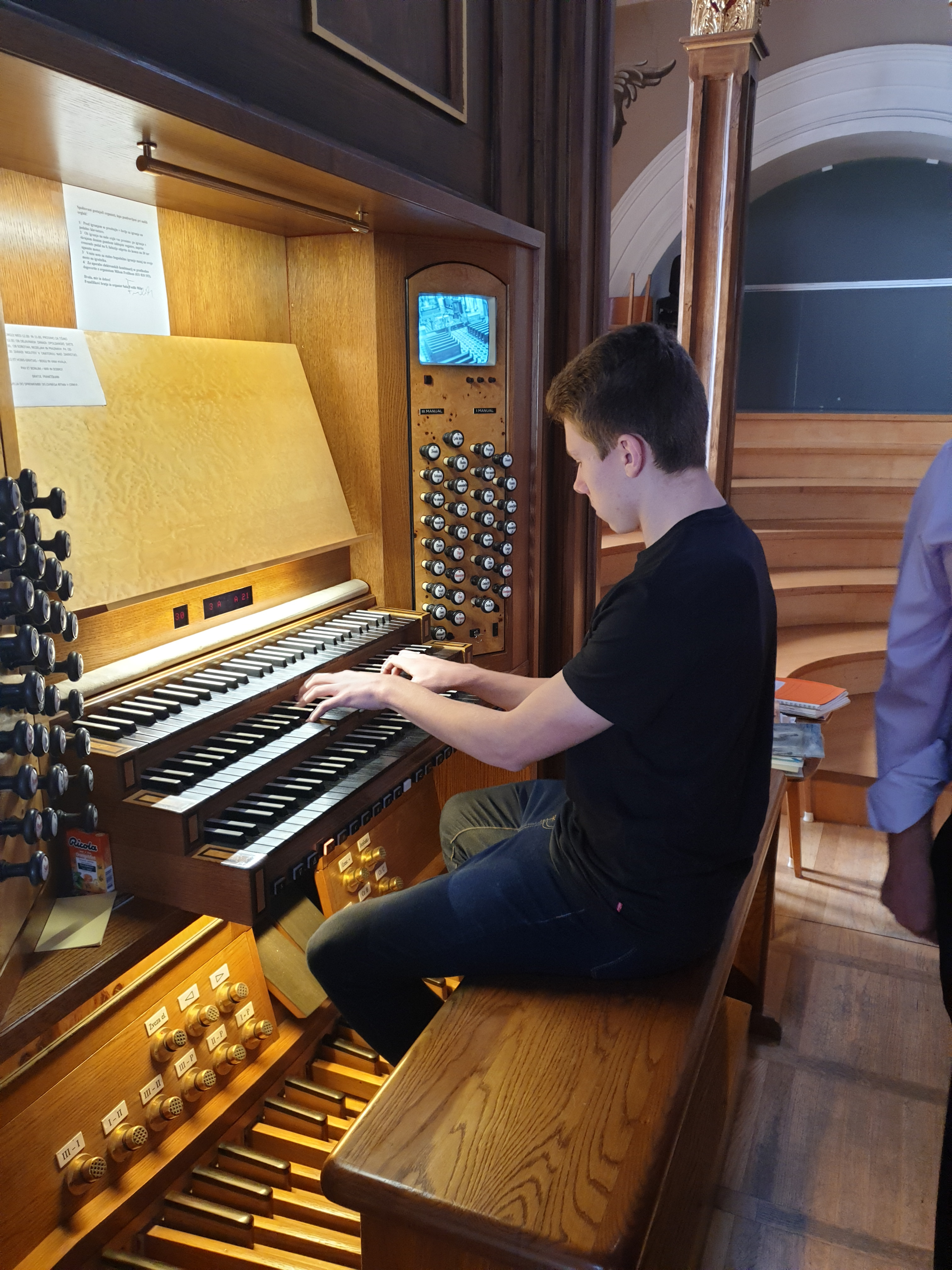 Ogled orgel v Ljubljani
