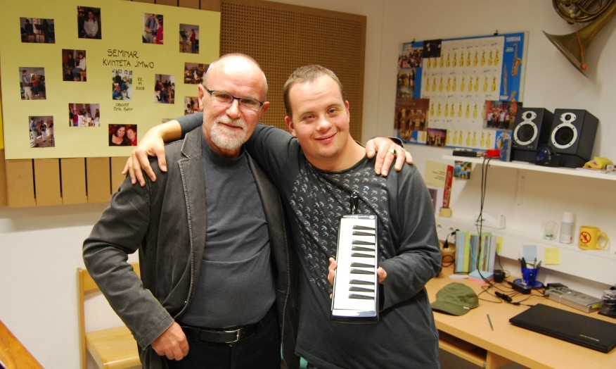 Učenci s posebnimi potrebami