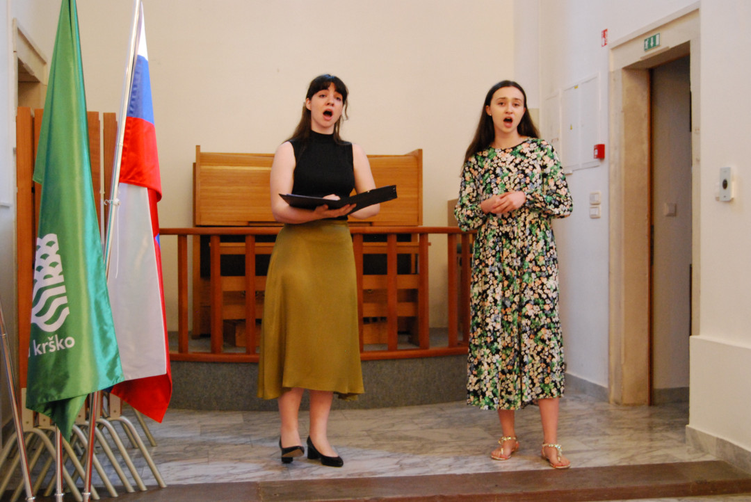 Zaključni recital solopevk Loti Gorenc in Urške Pečnik