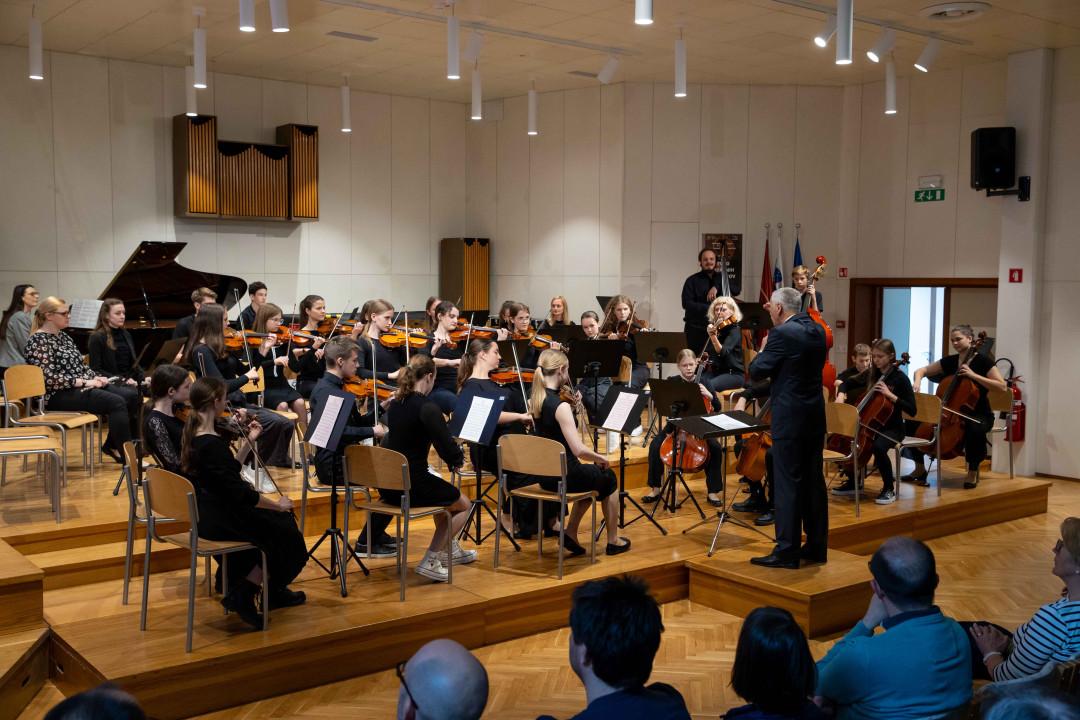 15. Revija godalnih orkestrov Zveze slovenskih glasbenih šol