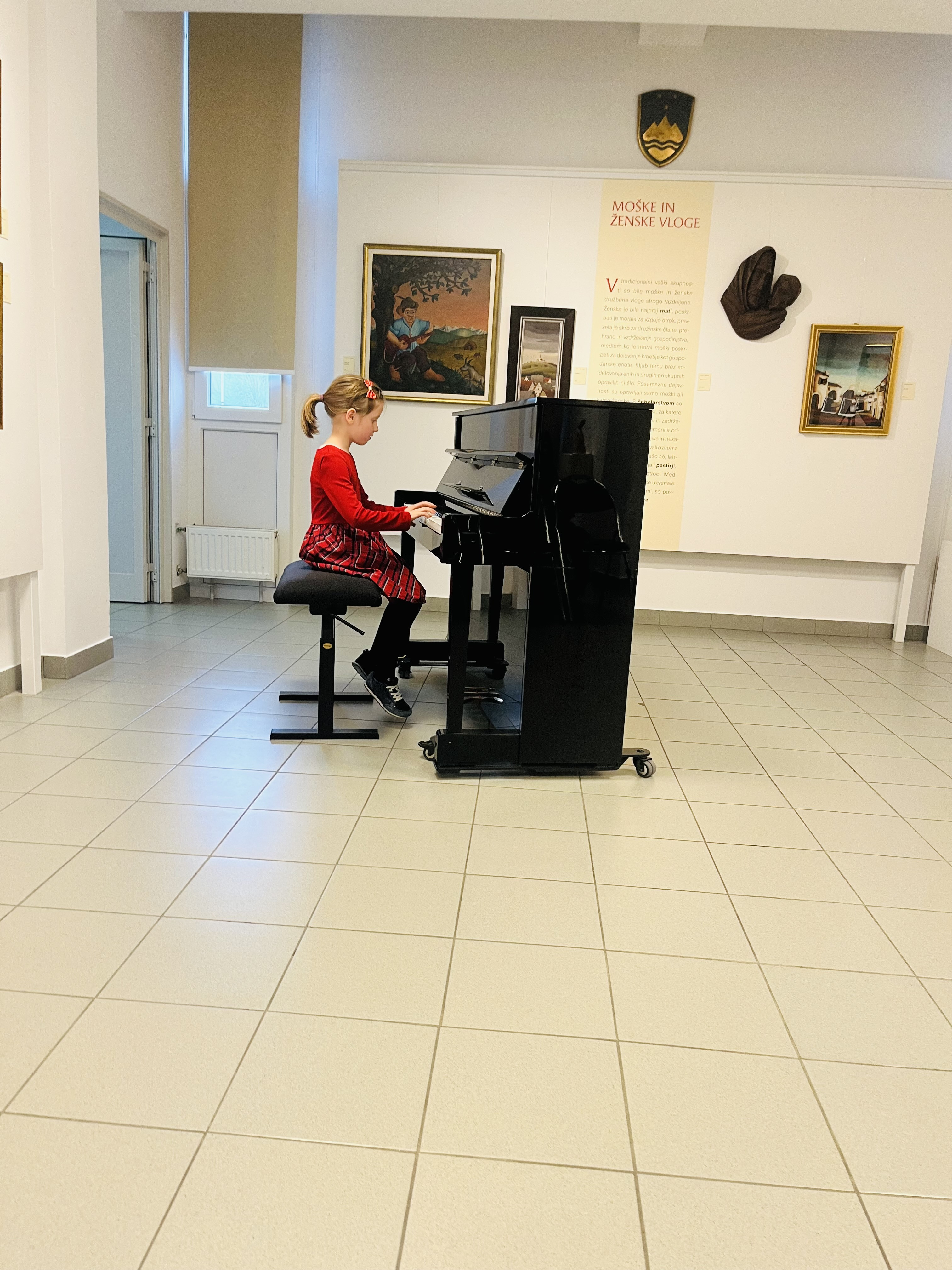 Četrti koncert iz cikla Mladi glasbeniki nastopajo v galeriji