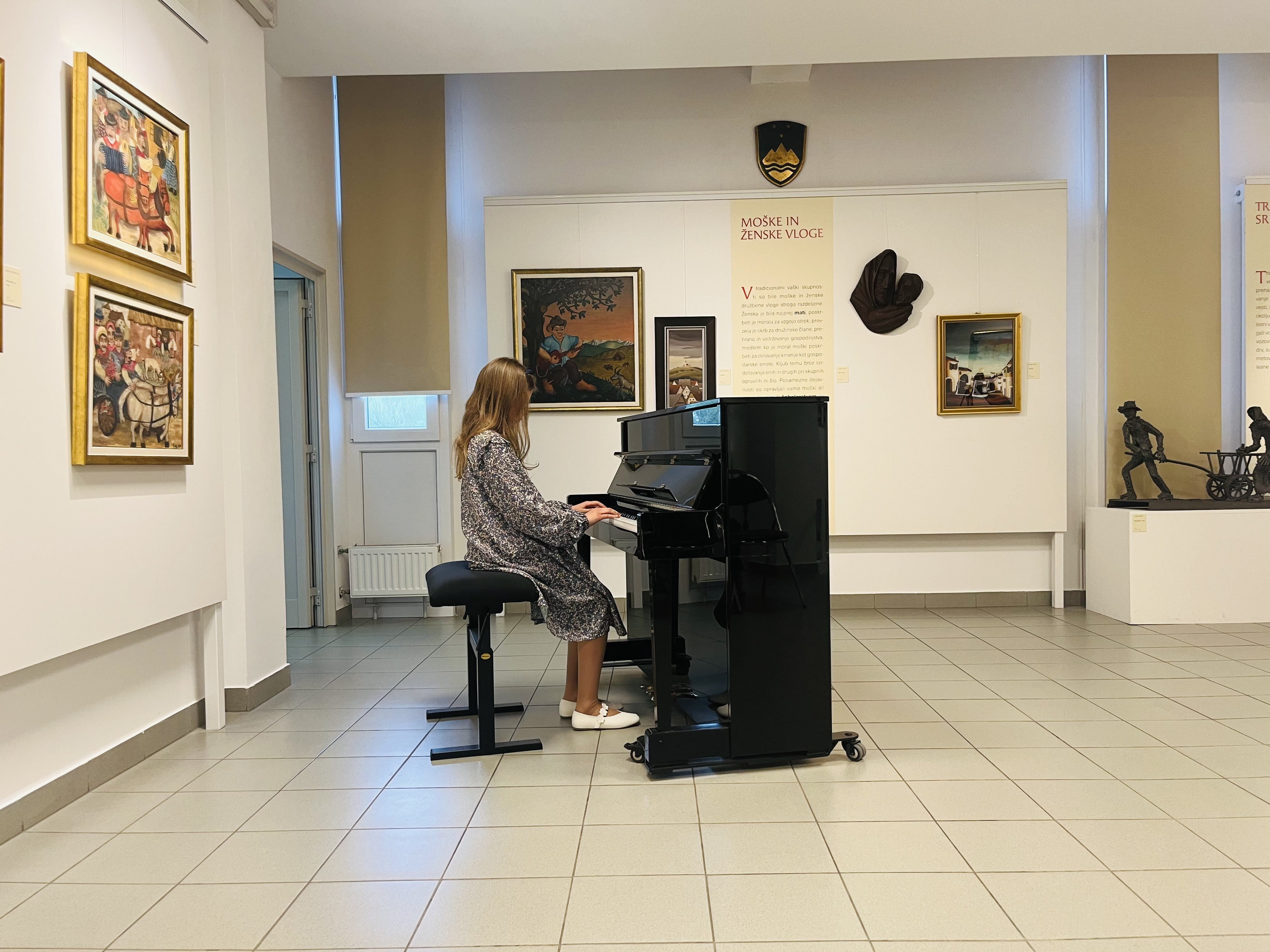 Četrti koncert iz cikla Mladi glasbeniki nastopajo v galeriji