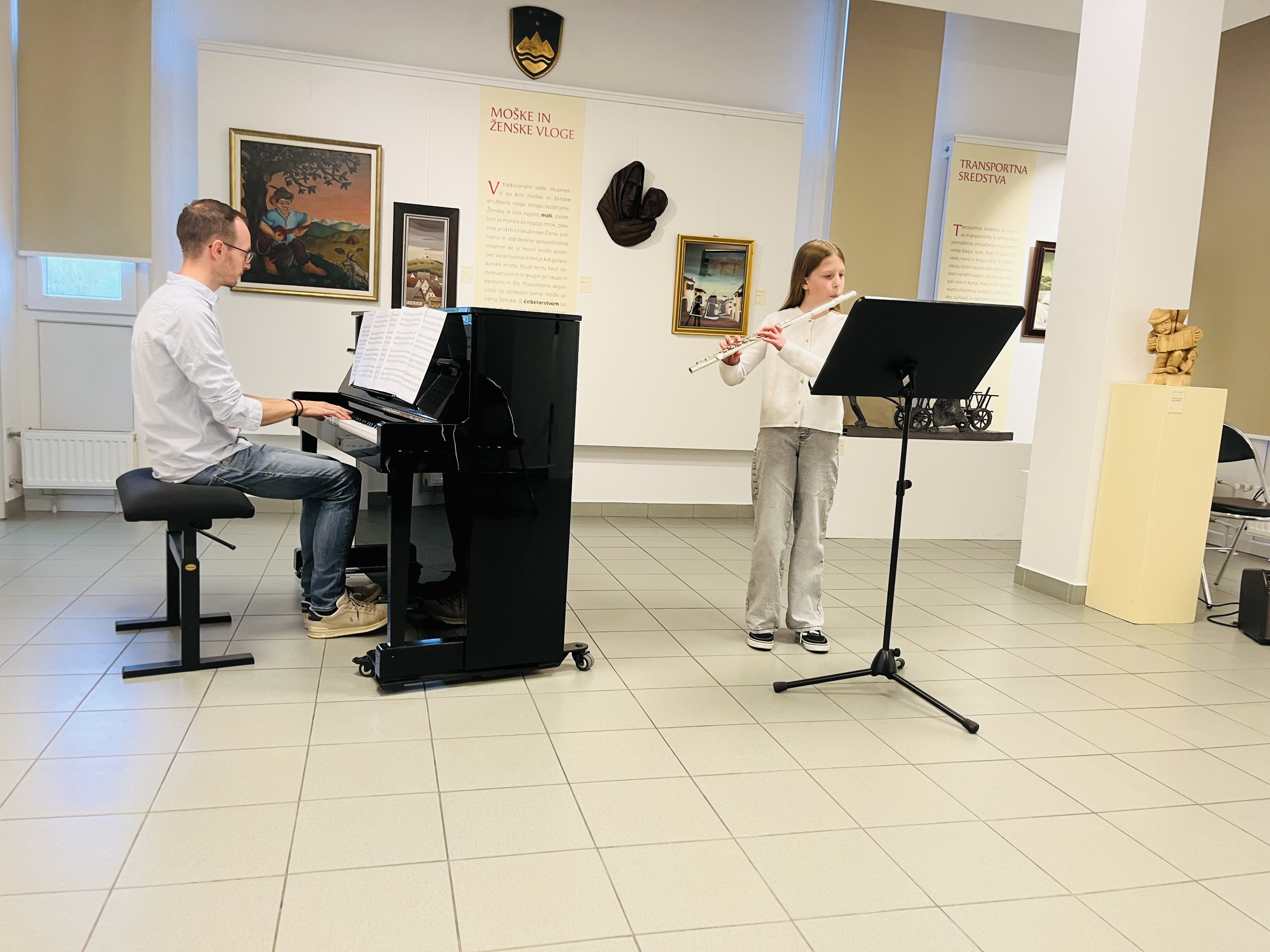 Četrti koncert iz cikla Mladi glasbeniki nastopajo v galeriji