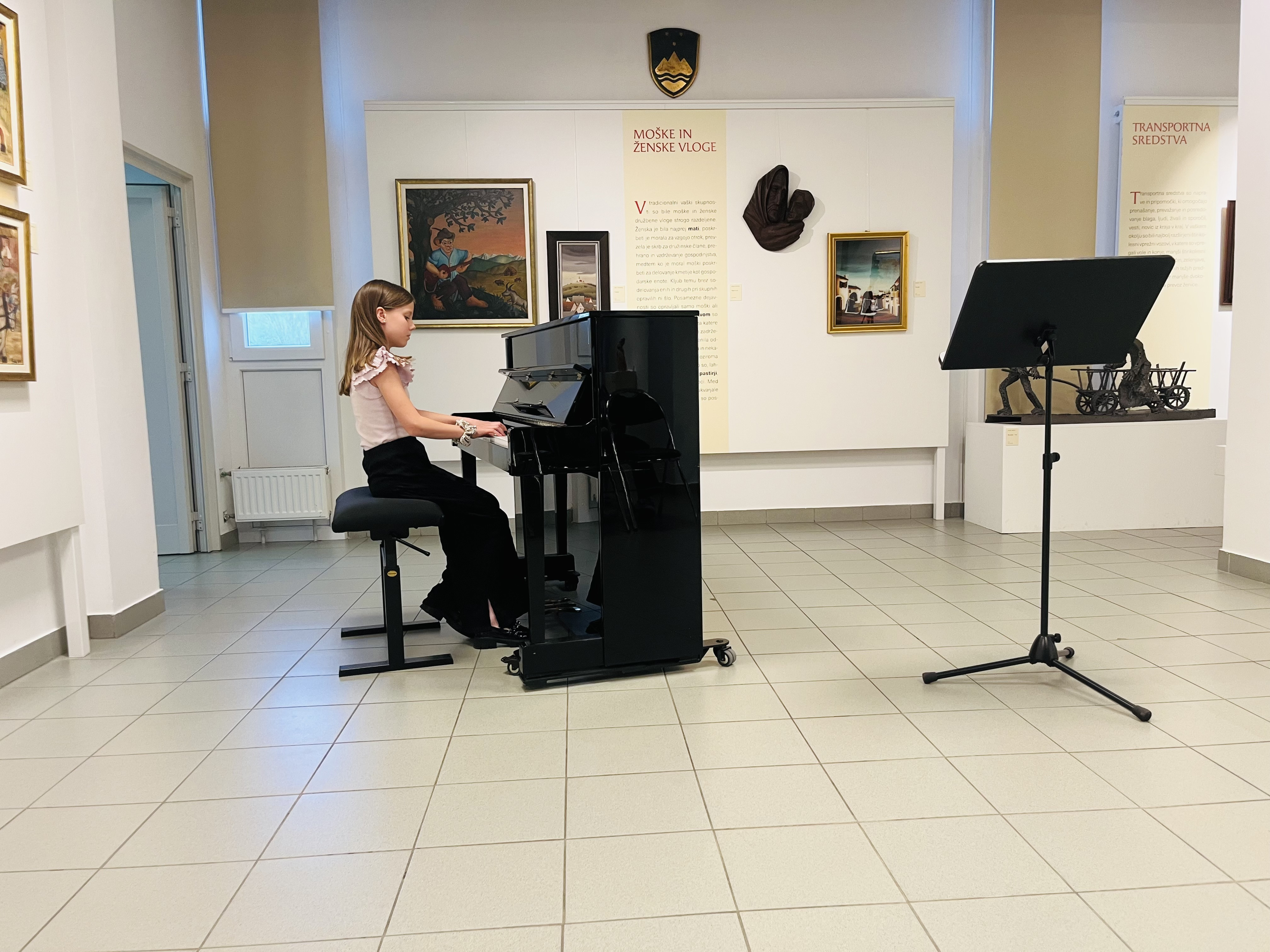 Četrti koncert iz cikla Mladi glasbeniki nastopajo v galeriji