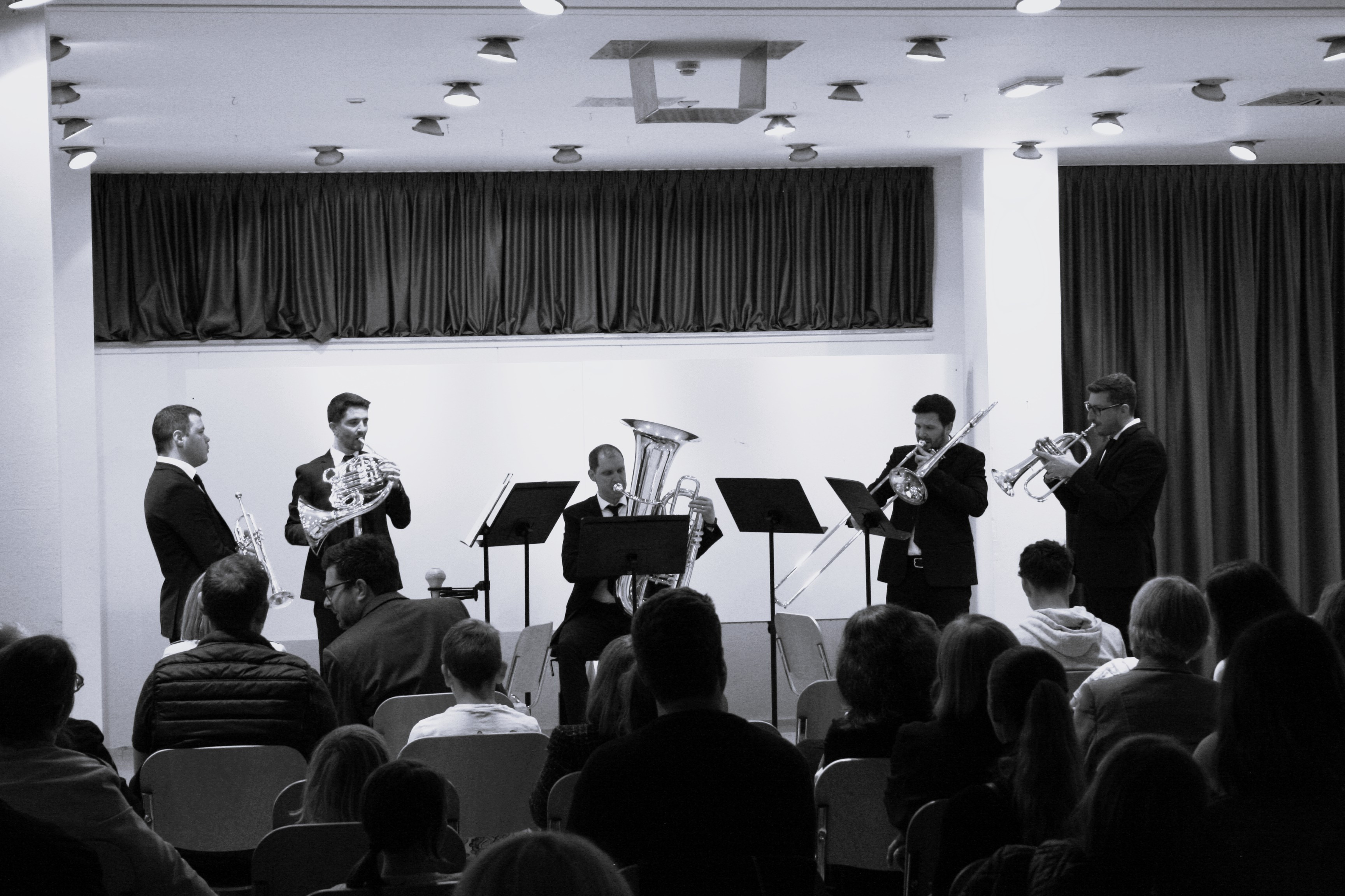 Četrtkova sozvočja, 2. koncert: Trobilni kvintet Contrast