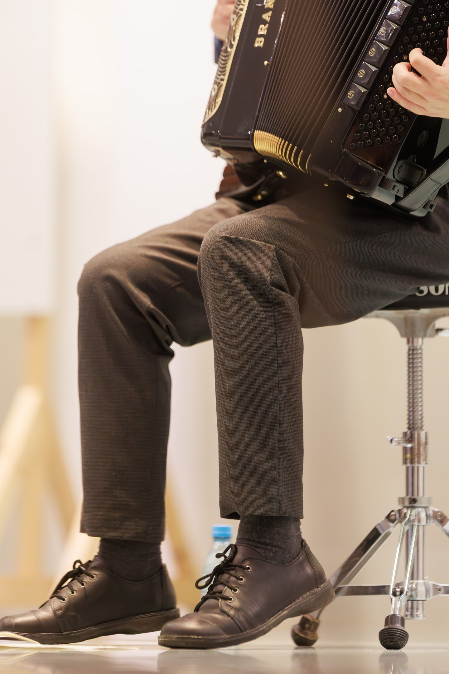 Četrtkova sozvočja, 5. koncert: Tori trio