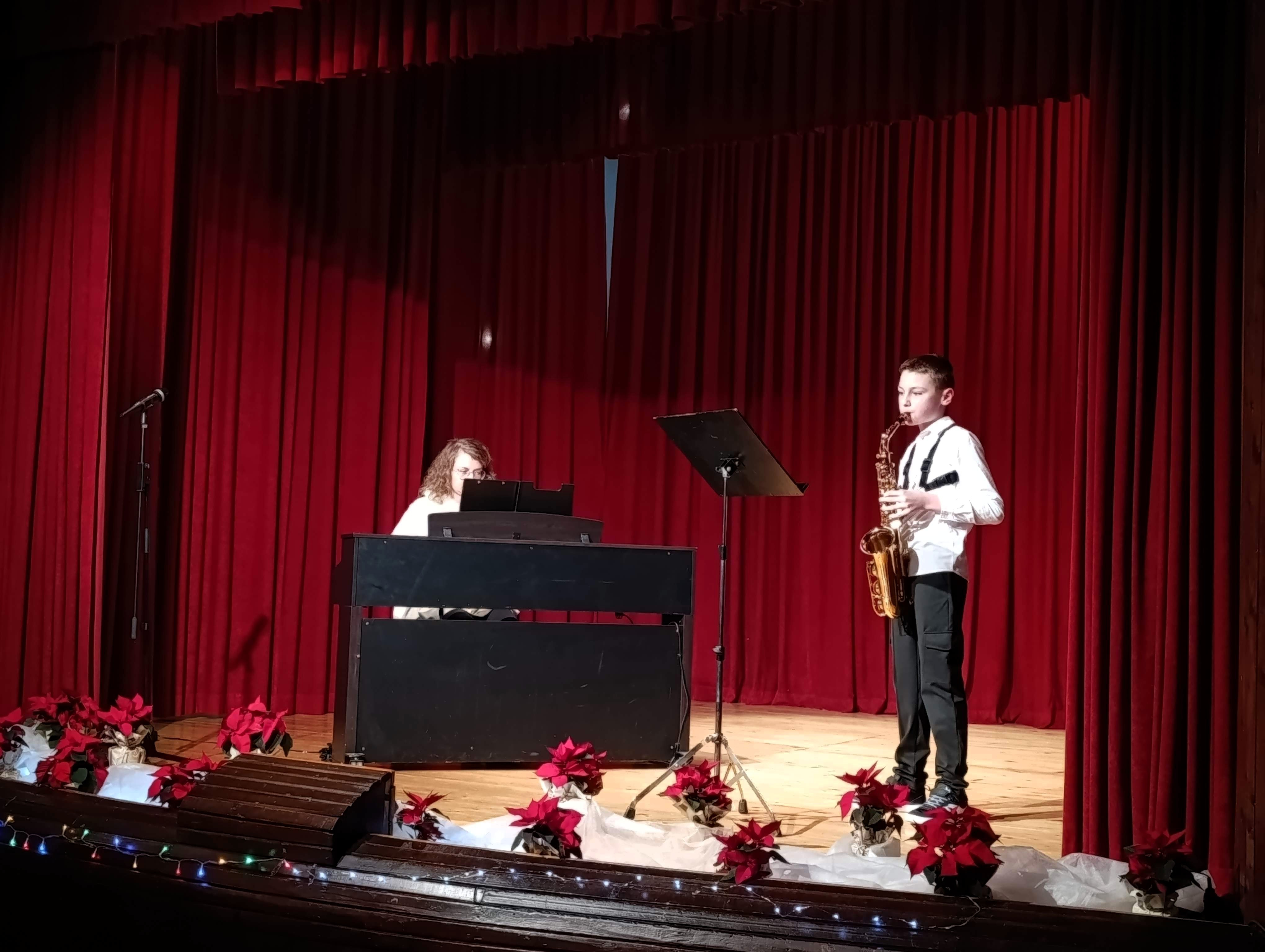 Decembrski koncert v Dobrniču