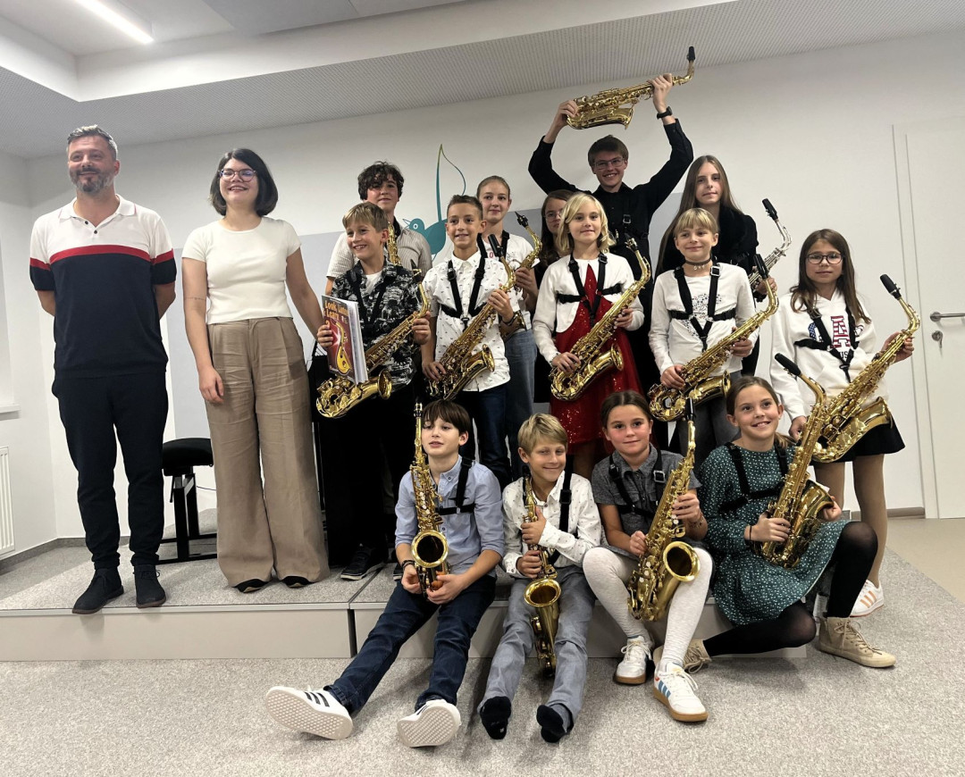 Interni razredni nastop učencev saksofona in kljunaste flavte