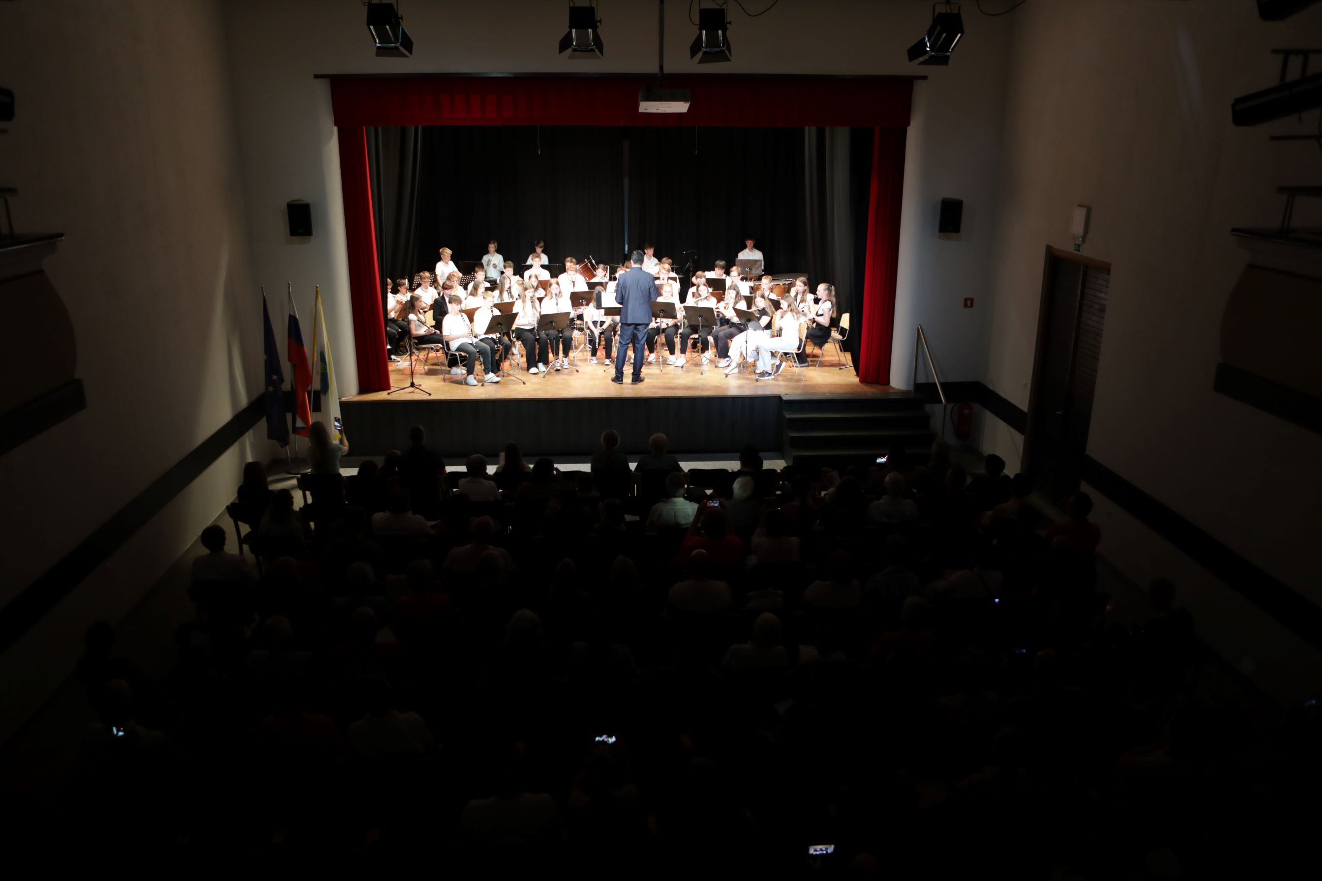 Koncert pihalnega orkestra, big banda in komornih skupin