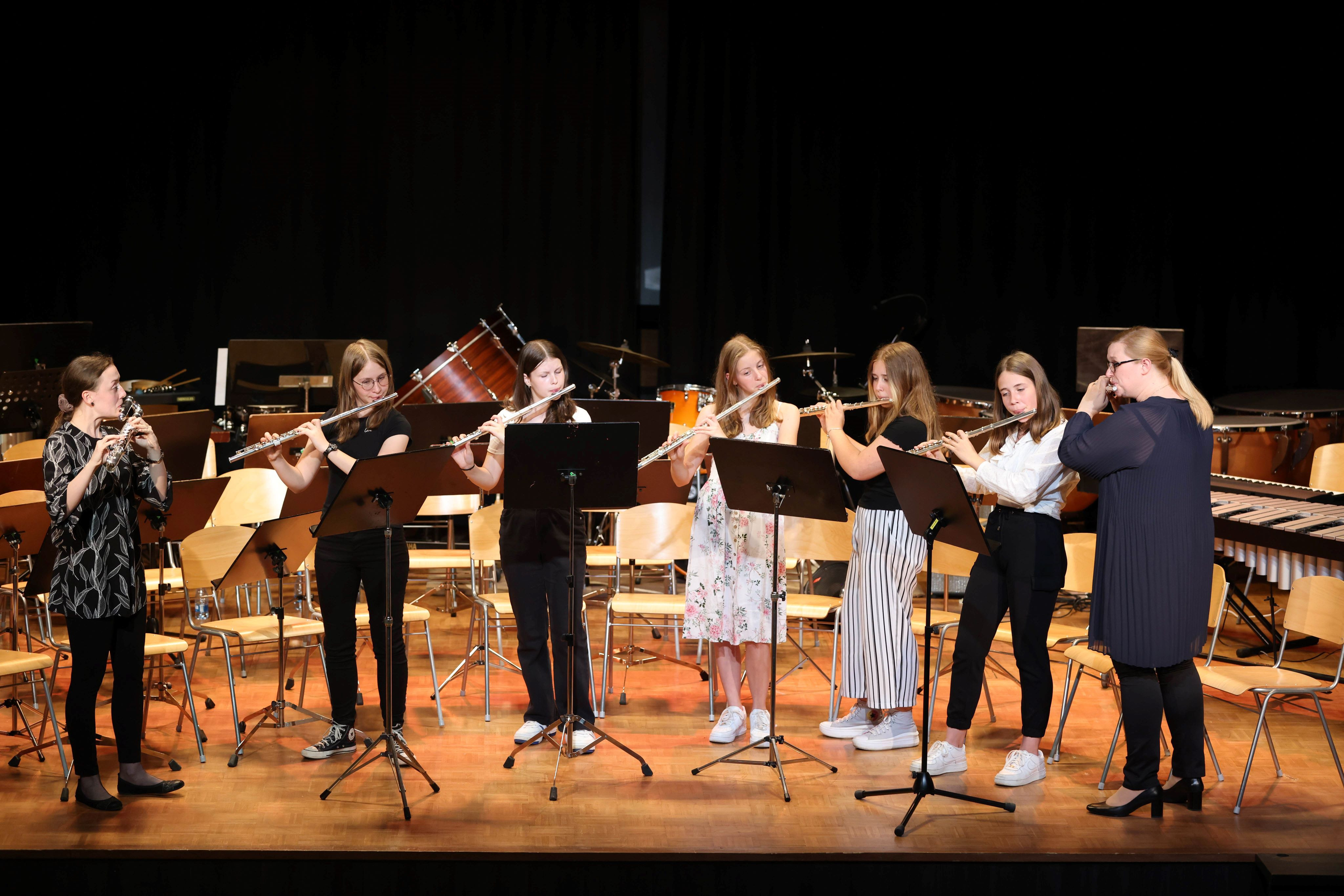 Koncert pihalnega orkestra, big banda in komornih skupin