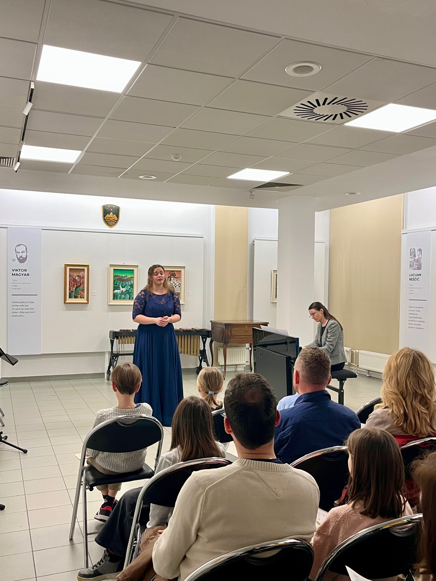 Mladi glasbeniki nastopajo v galeriji - 2. koncert