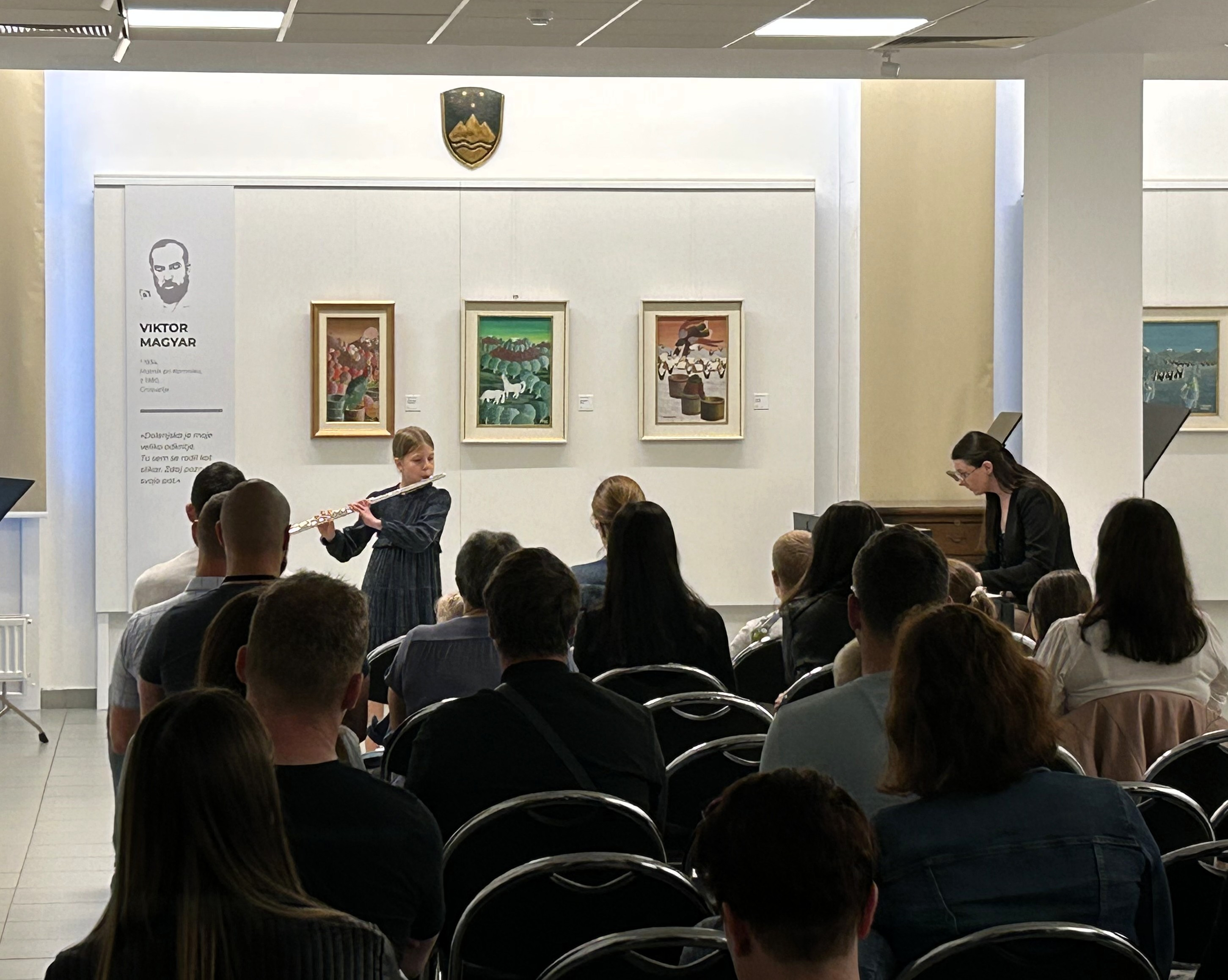 Mladi glasbeniki nastopajo v galeriji - 4. koncert