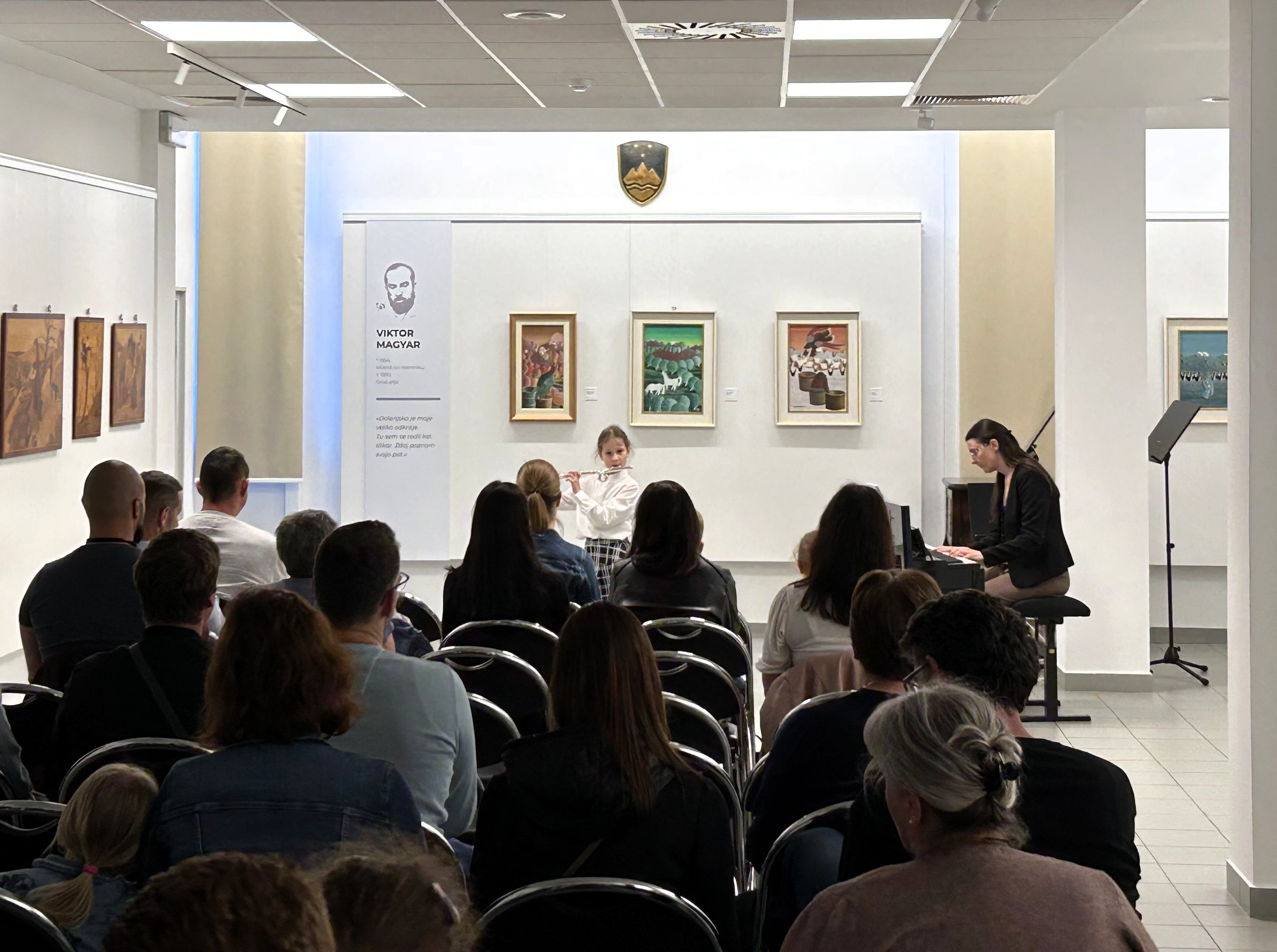 Mladi glasbeniki nastopajo v galeriji - 4. koncert