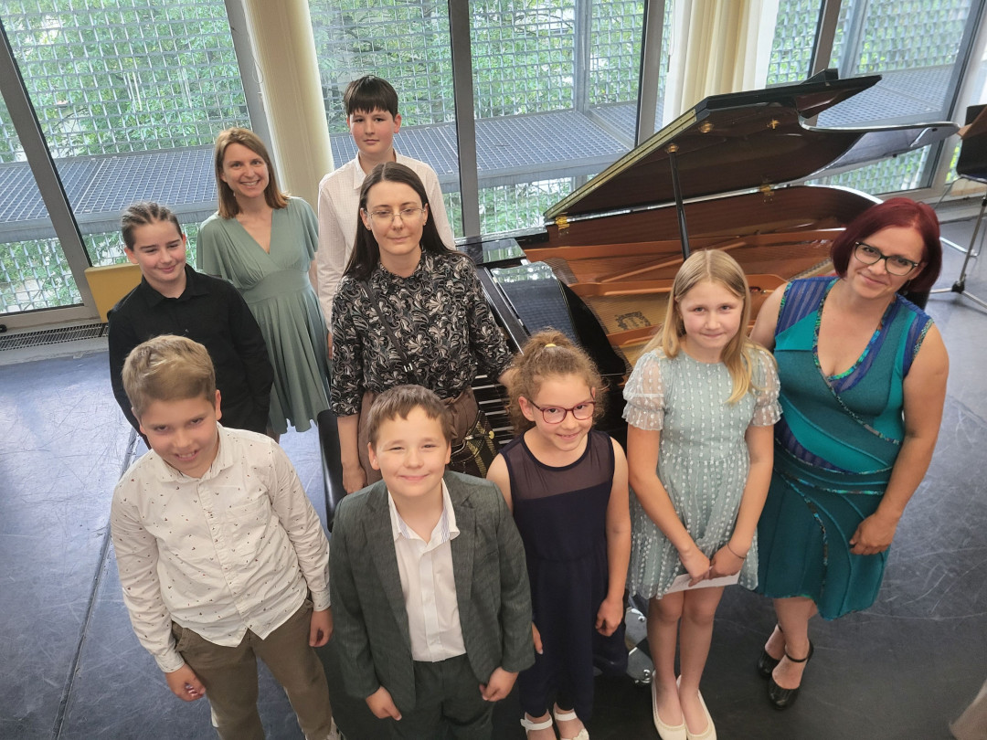 Nastop Glasbeni splet: Glasbena šola Arsem in Glasbena šola Trebnje