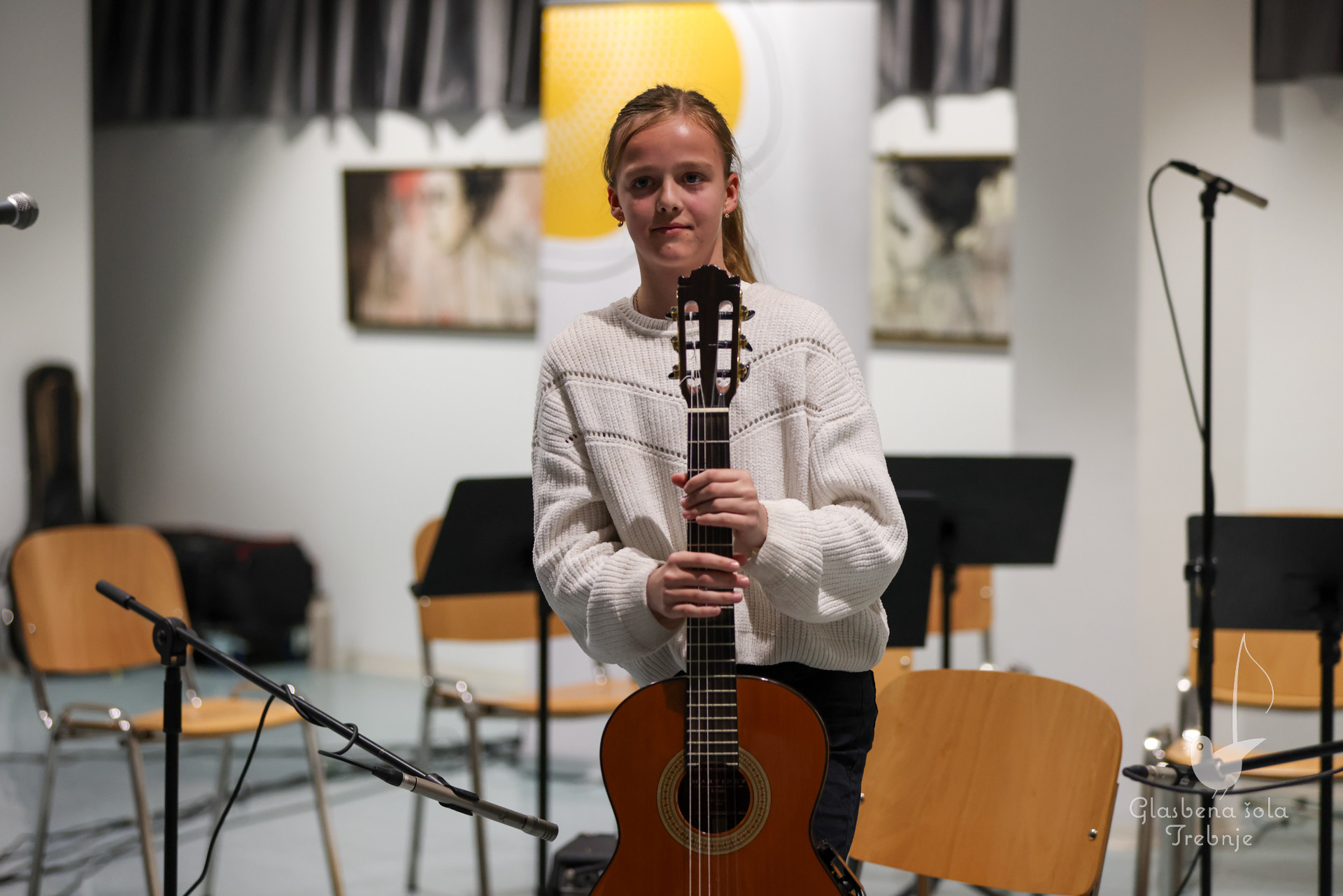 Nastop kitarskega in harmonikarskega oddelka ob 50-letnici šole