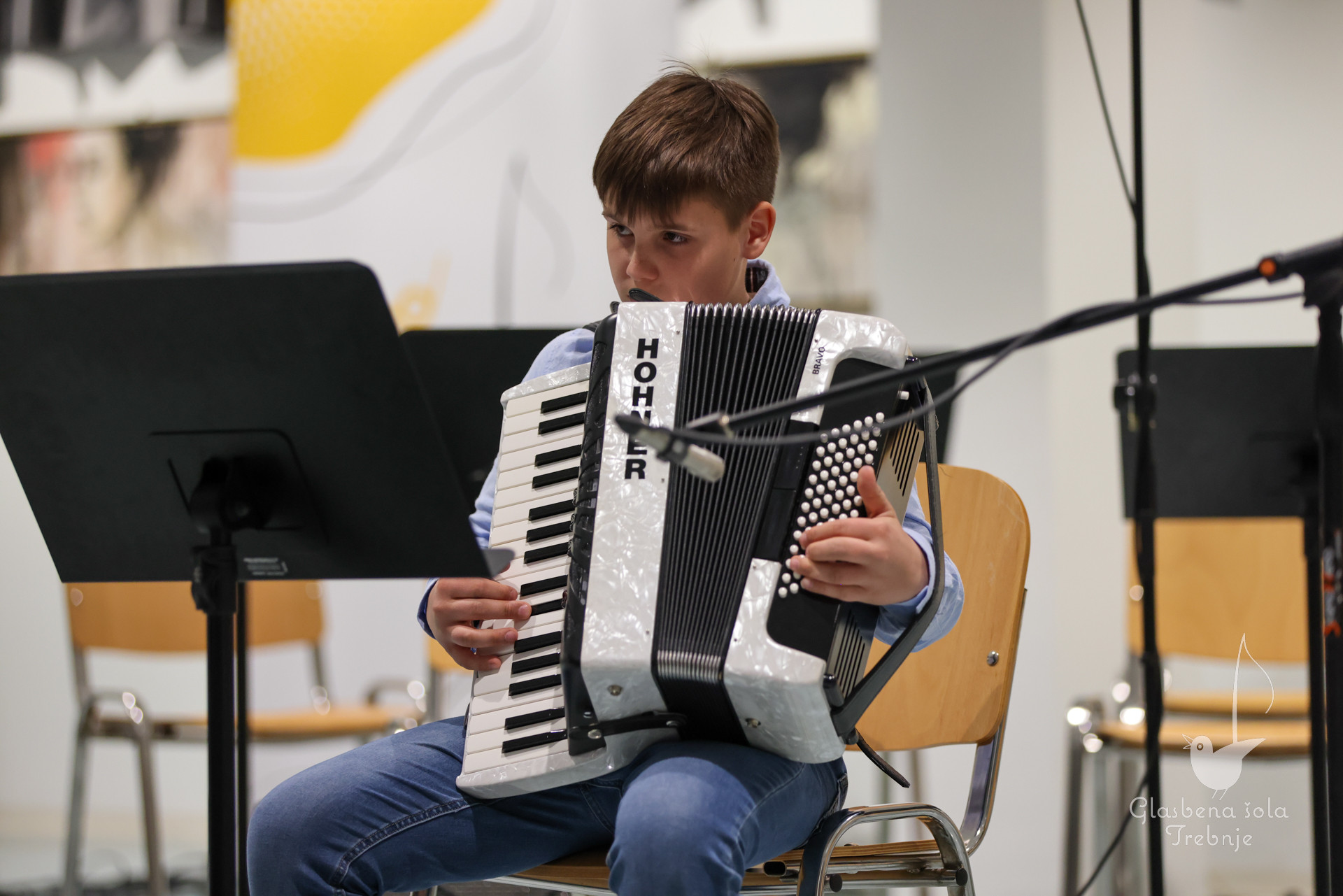 Nastop kitarskega in harmonikarskega oddelka ob 50-letnici šole