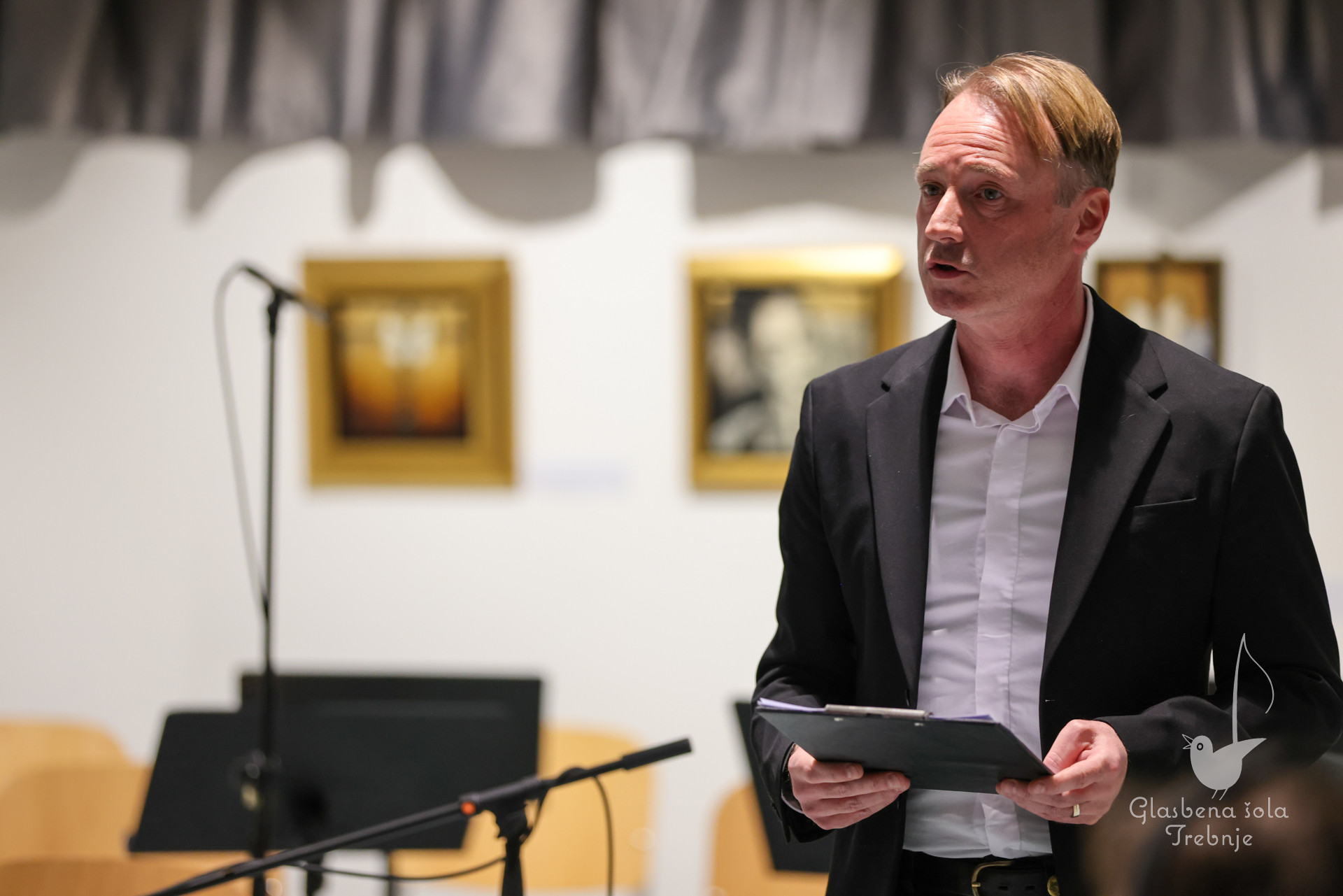 Nastop kitarskega in harmonikarskega oddelka ob 50-letnici šole