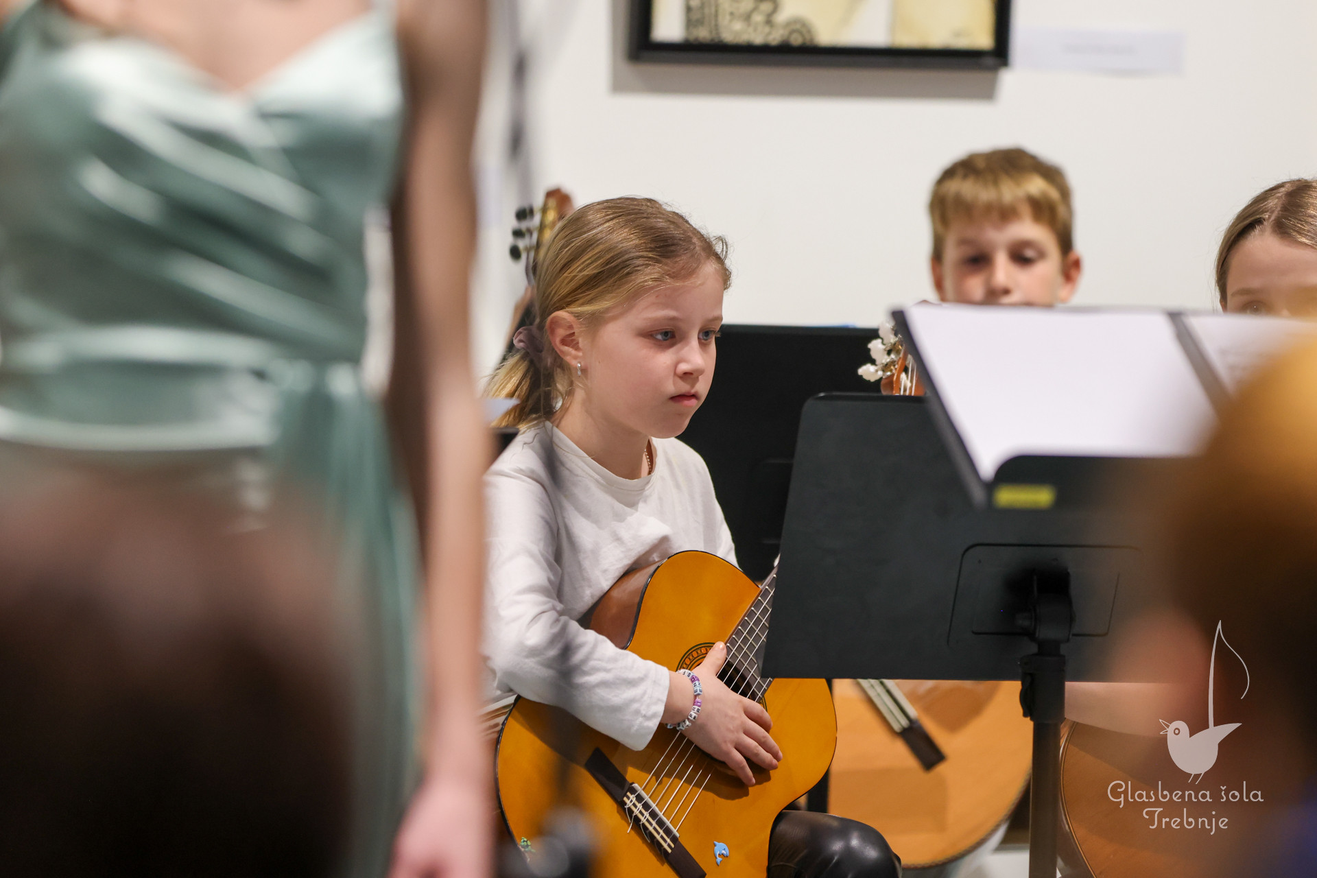Nastop kitarskega in harmonikarskega oddelka ob 50-letnici šole