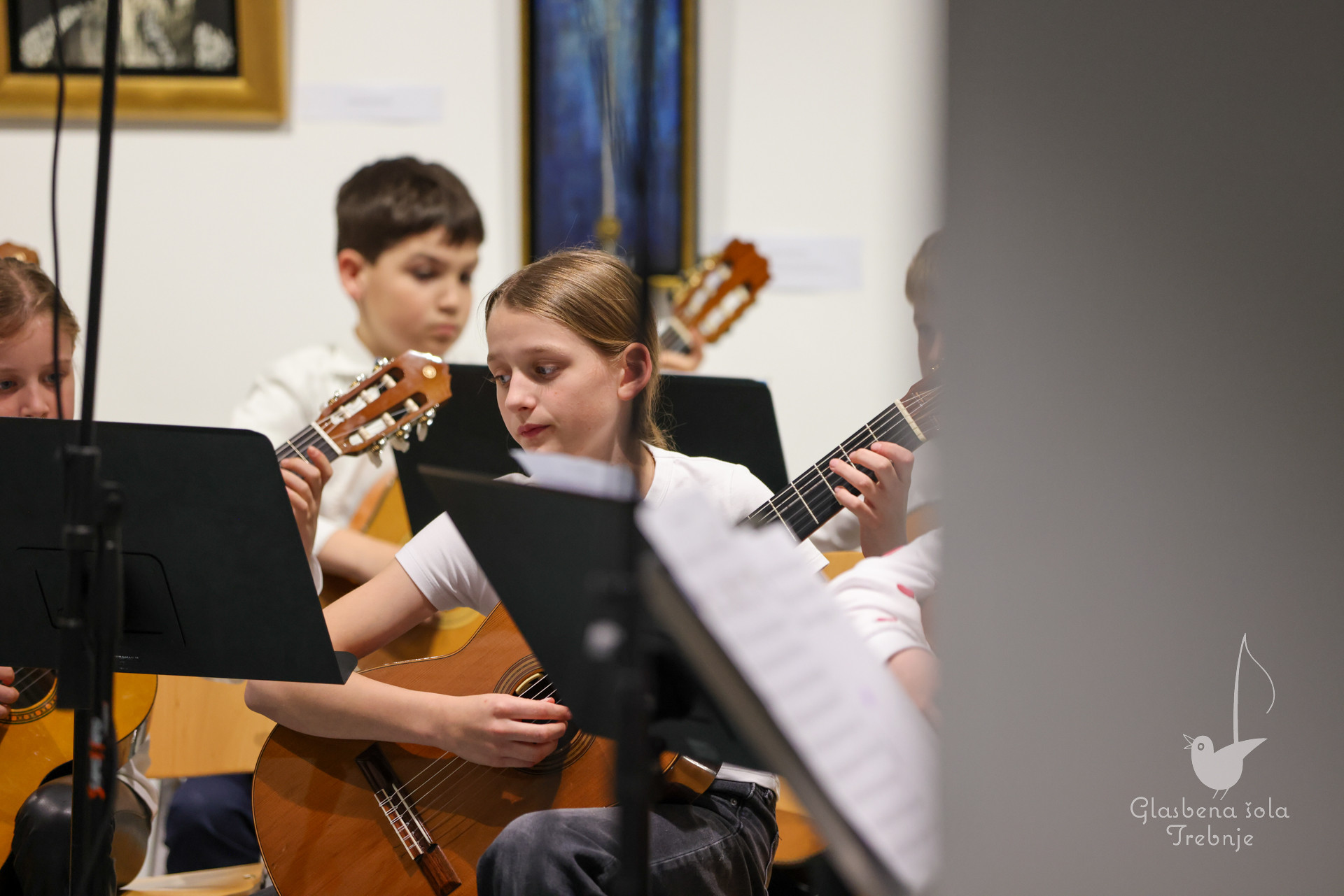 Nastop kitarskega in harmonikarskega oddelka ob 50-letnici šole