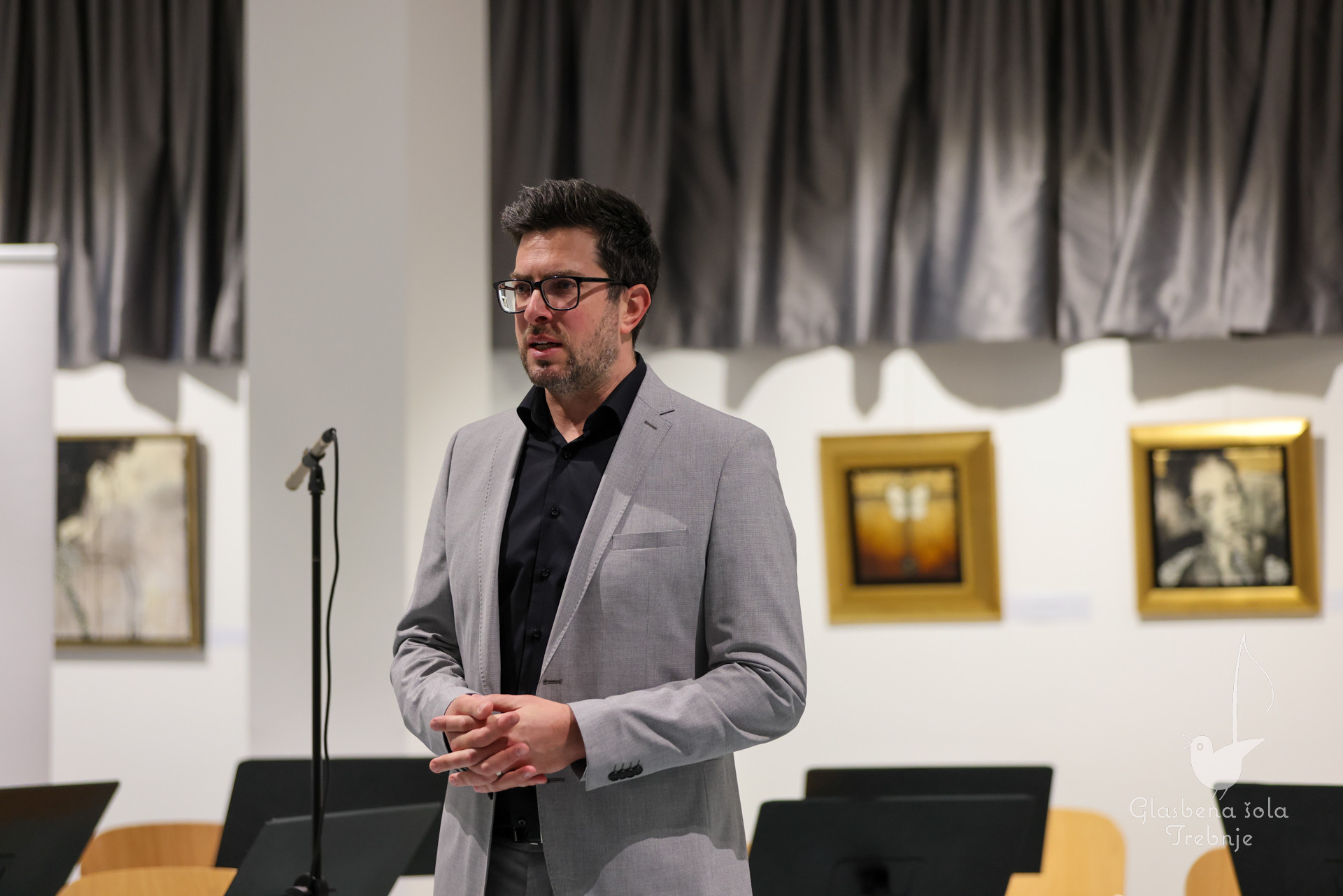 Nastop kitarskega in harmonikarskega oddelka ob 50-letnici šole