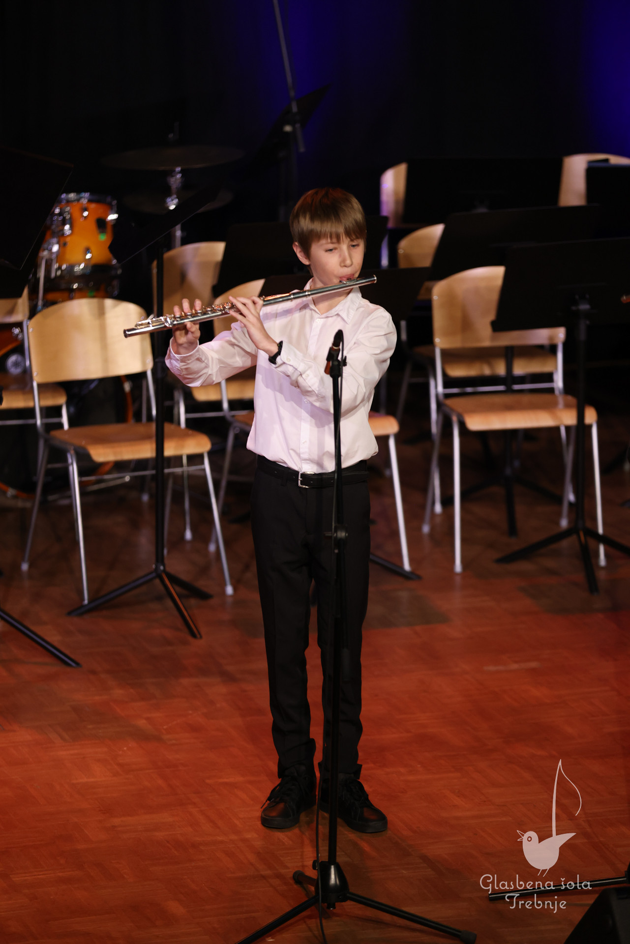 Nastop oddelka za pihala in oddelka za trobila in tolkala ob 50-letnici šole