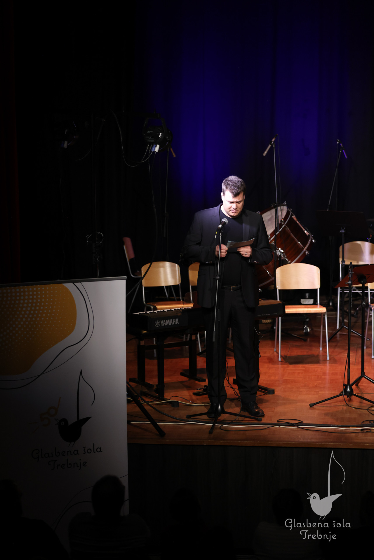 Nastop oddelka za pihala in oddelka za trobila in tolkala ob 50-letnici šole