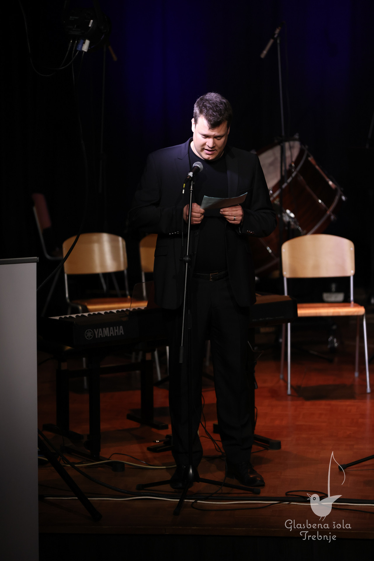 Nastop oddelka za pihala in oddelka za trobila in tolkala ob 50-letnici šole