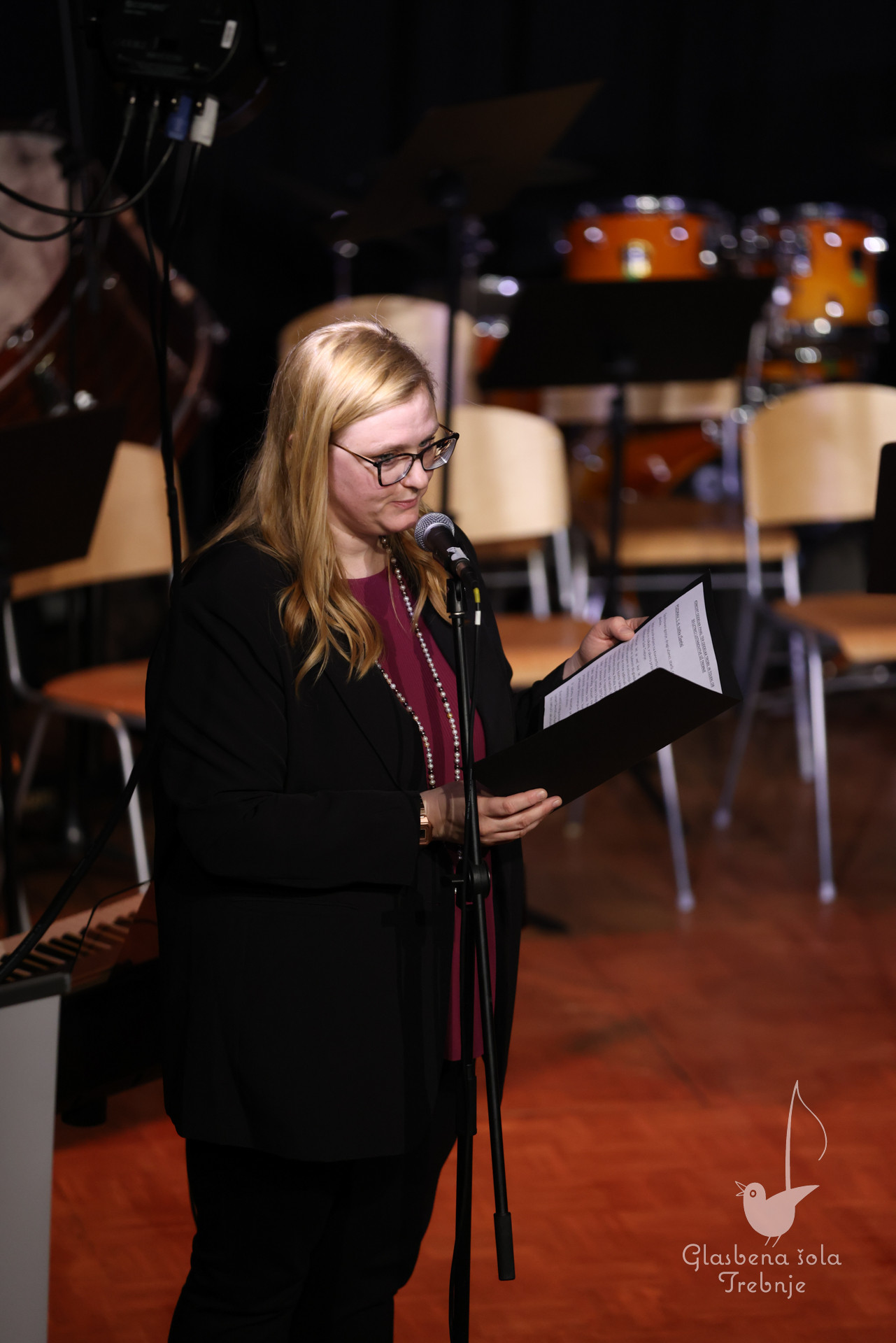 Nastop oddelka za pihala in oddelka za trobila in tolkala ob 50-letnici šole