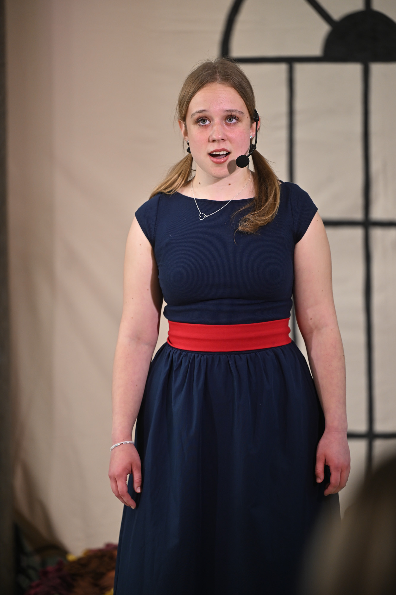 Nastop pevskega oddelka ob 50-letnici šole