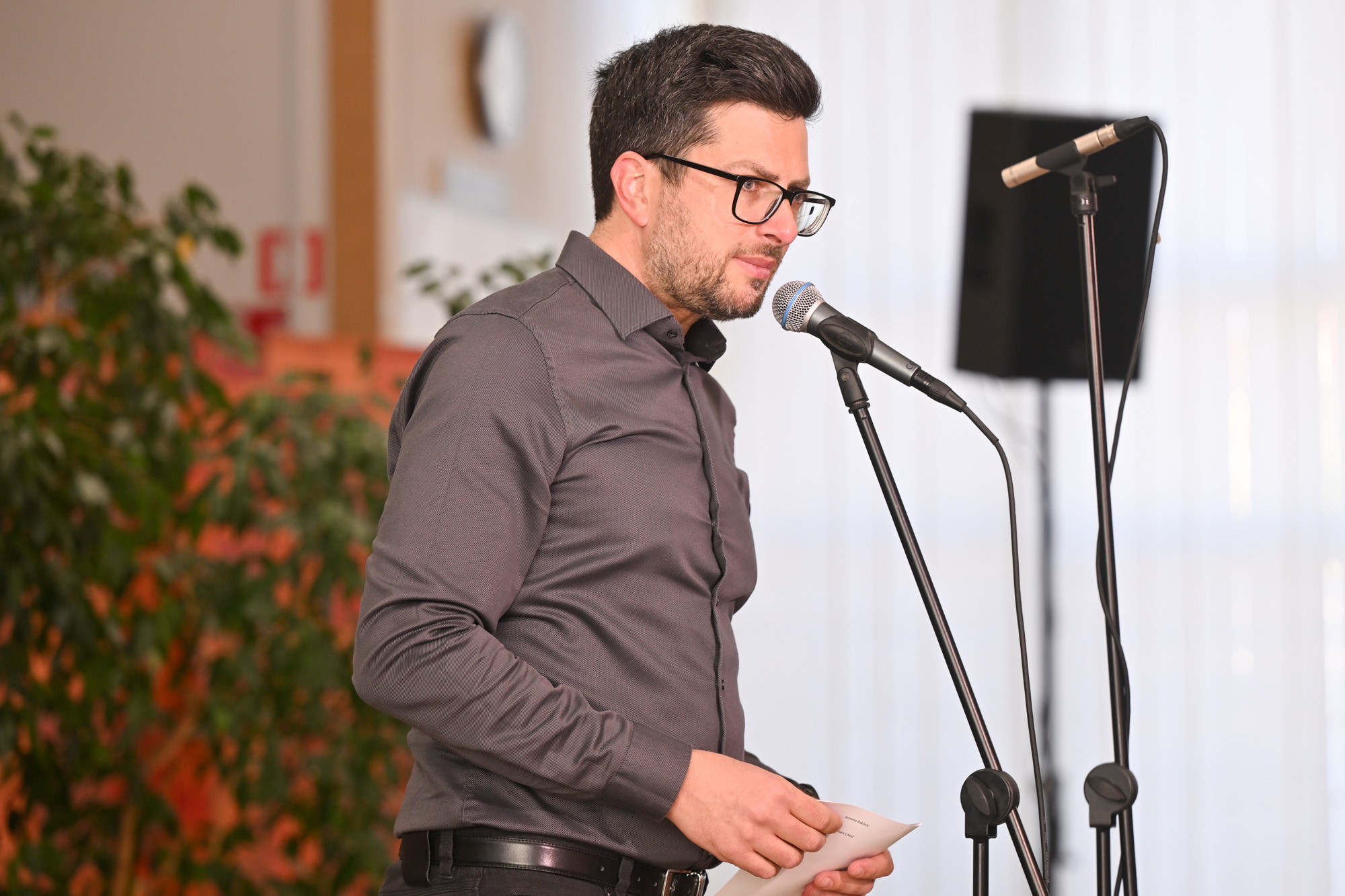 Nastop pevskega oddelka ob 50-letnici šole