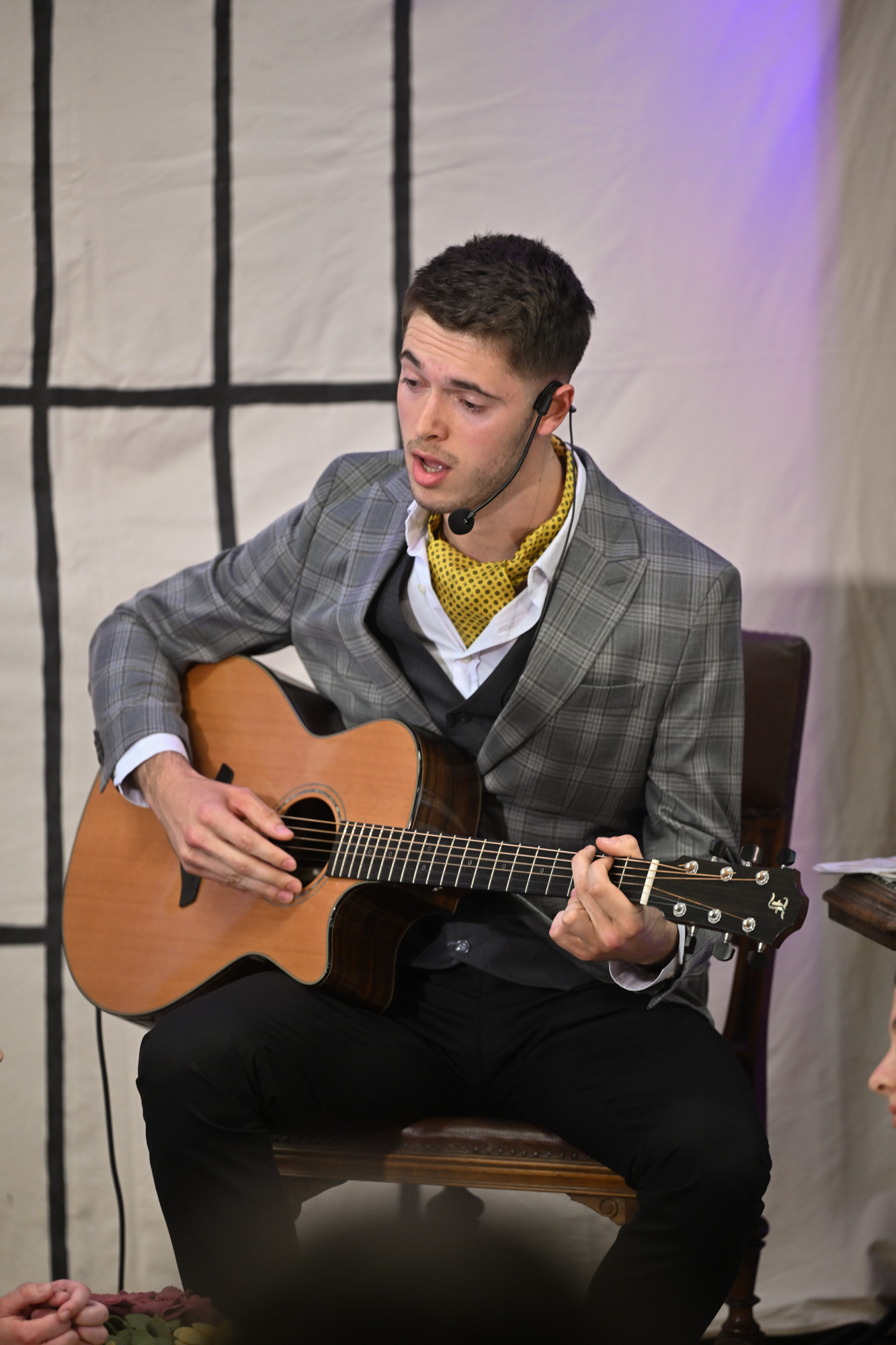 Nastop pevskega oddelka ob 50-letnici šole