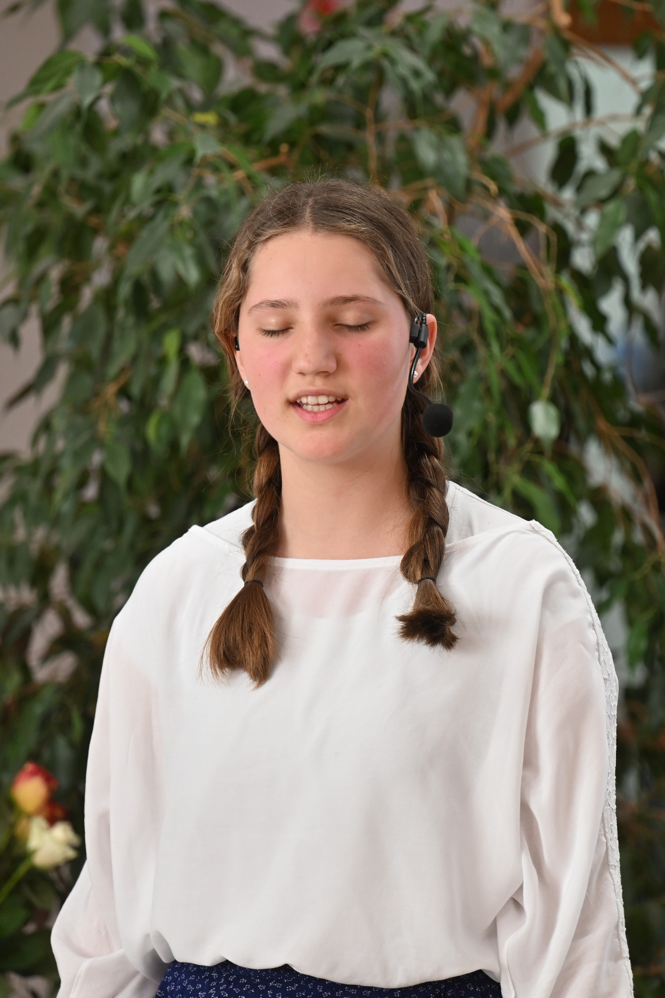 Nastop pevskega oddelka ob 50-letnici šole