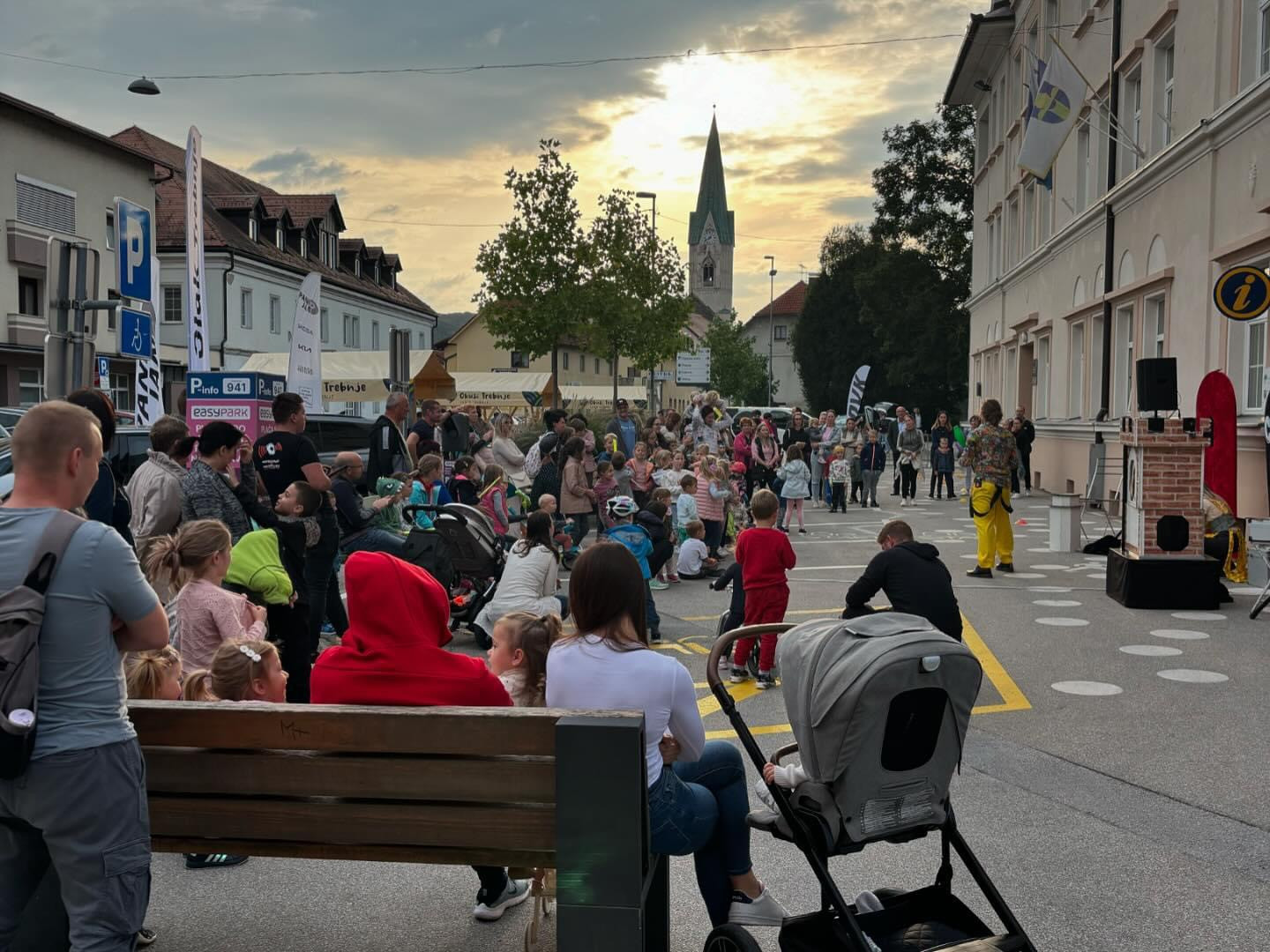 Nastop tolkalne skupine Glasbene šole Trebnje na dogodku Trajnostno mobilno popoldne
