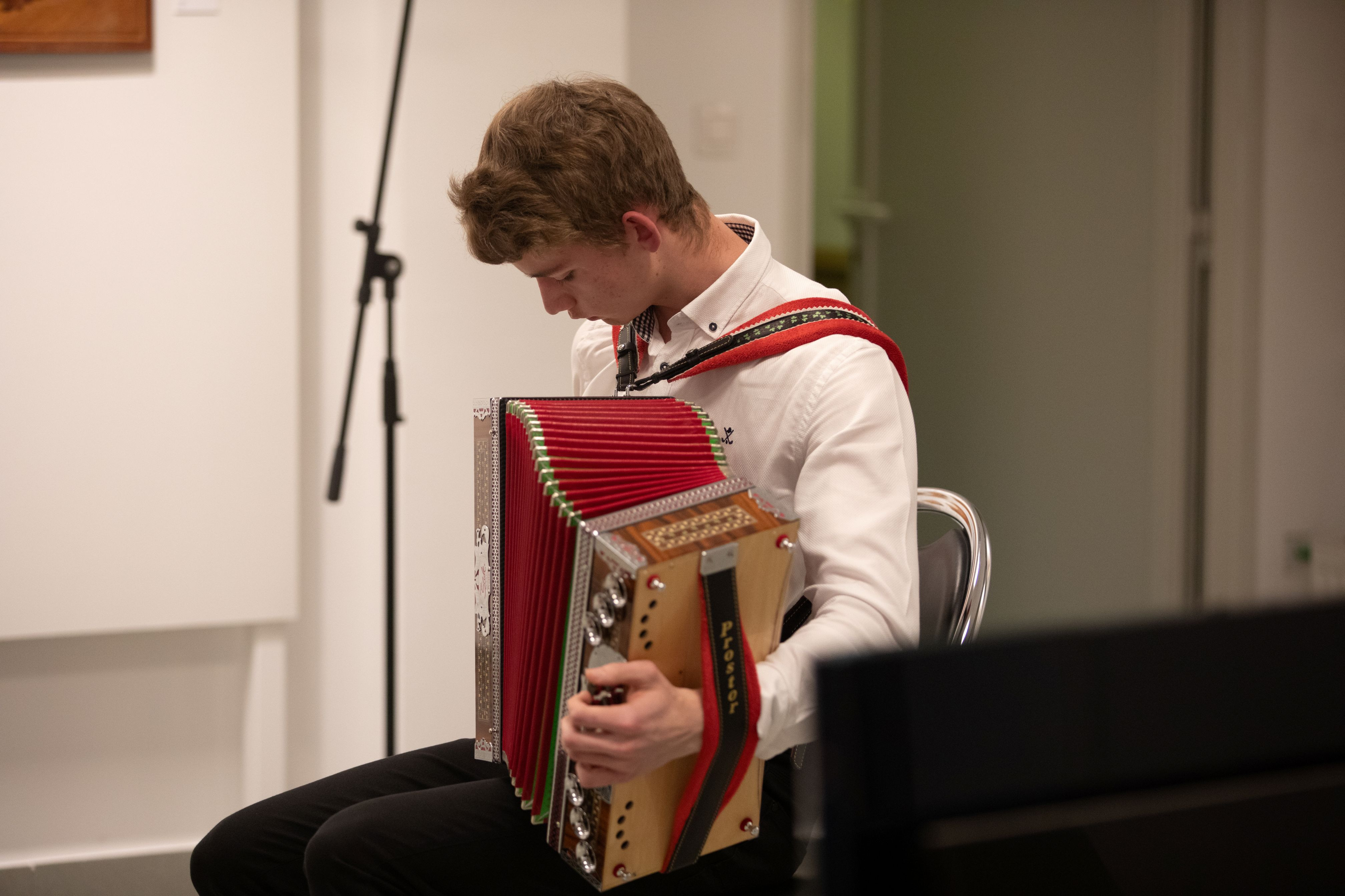 Odprtje razstave Samorastniki med nami