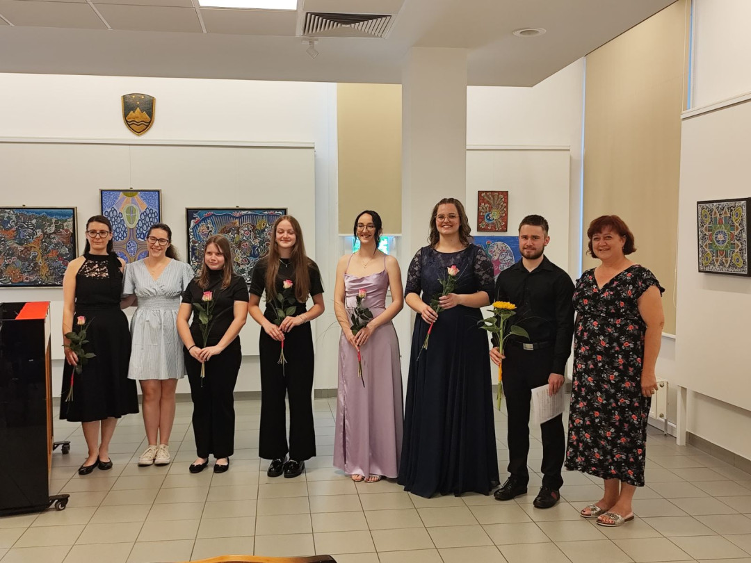 Poletna muzejska noč v Galeriji likovnih samorastnikov Trebnje