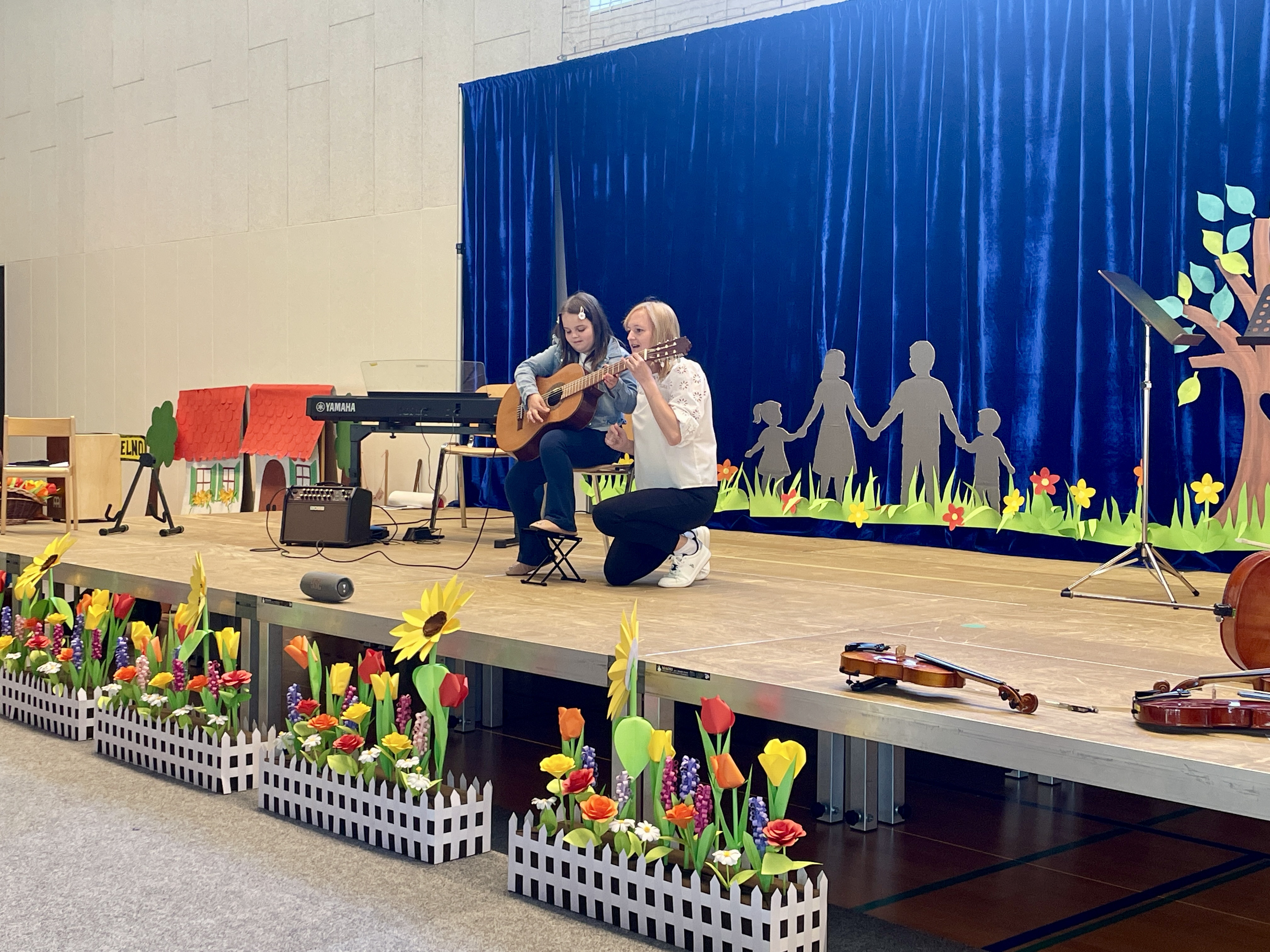 Predstavitev instrumentov na OŠ Mokronog in Podružnični šoli Trebelno