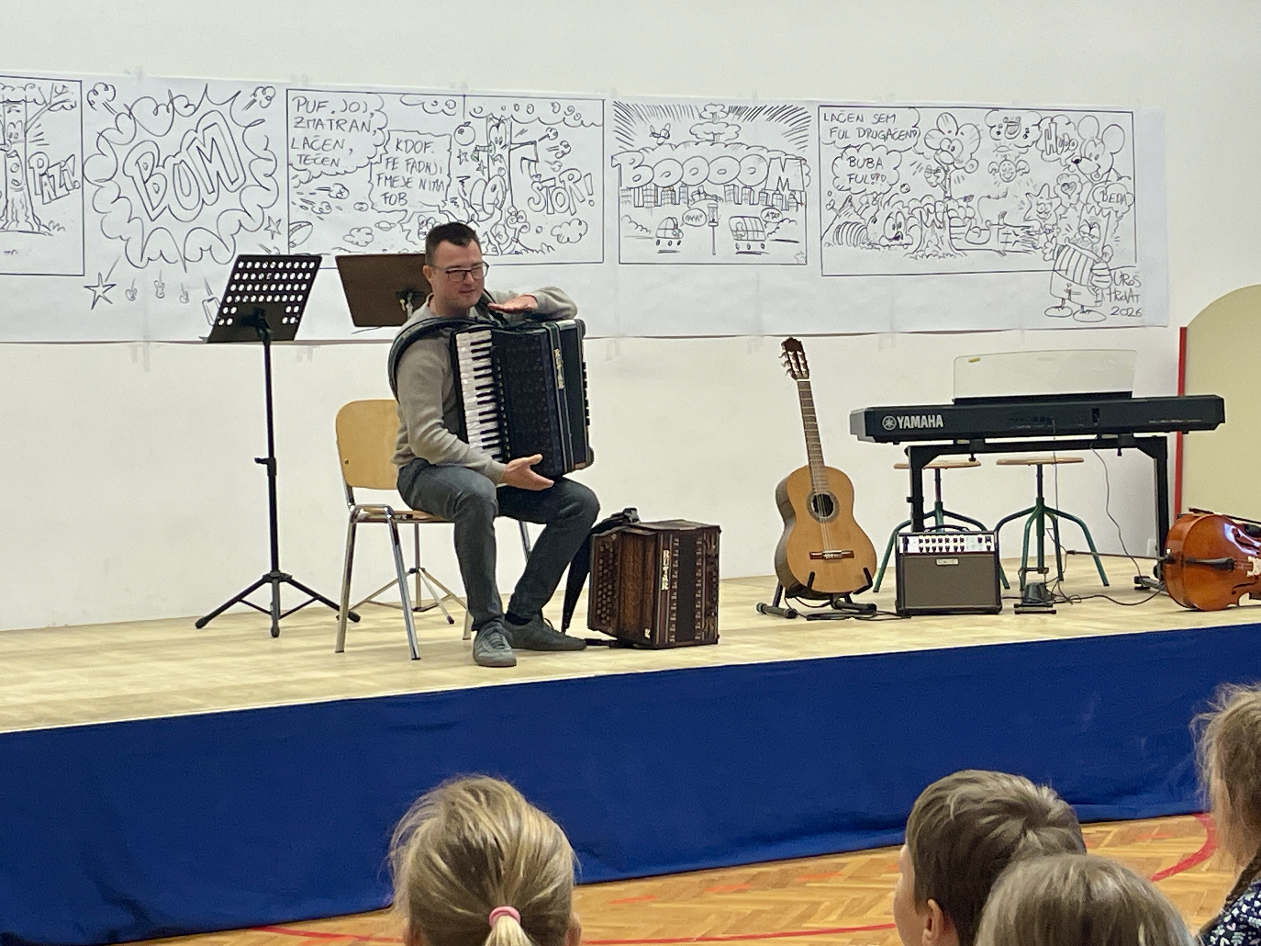 Predstavitev instrumentov na OŠ Mokronog in Podružnični šoli Trebelno