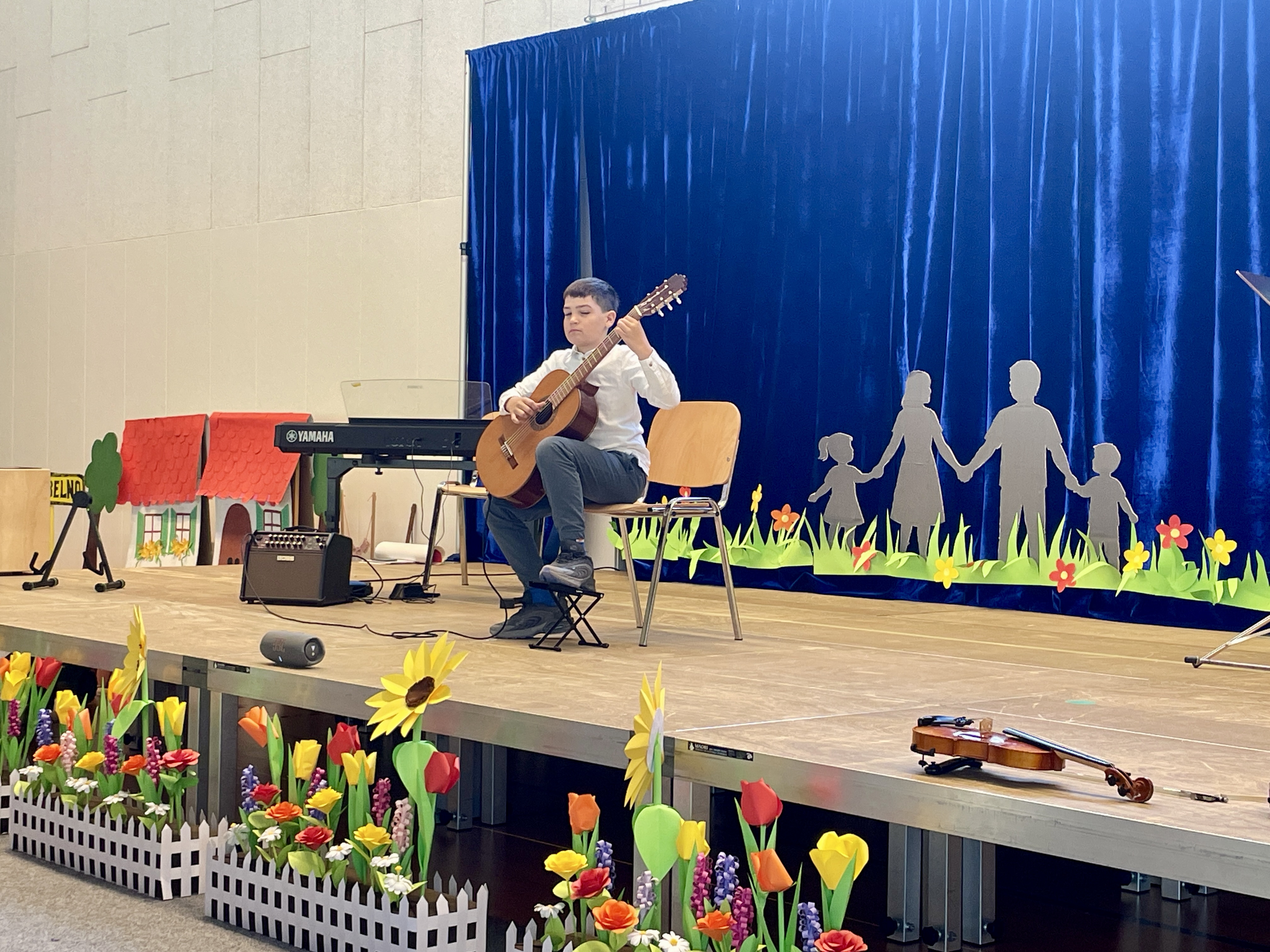 Predstavitev instrumentov na OŠ Mokronog in Podružnični šoli Trebelno