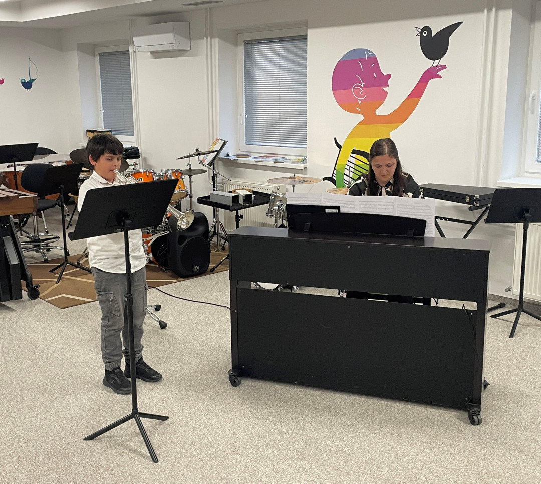 Predtekmovalni nastop udeležencev tekmovanja Bolero