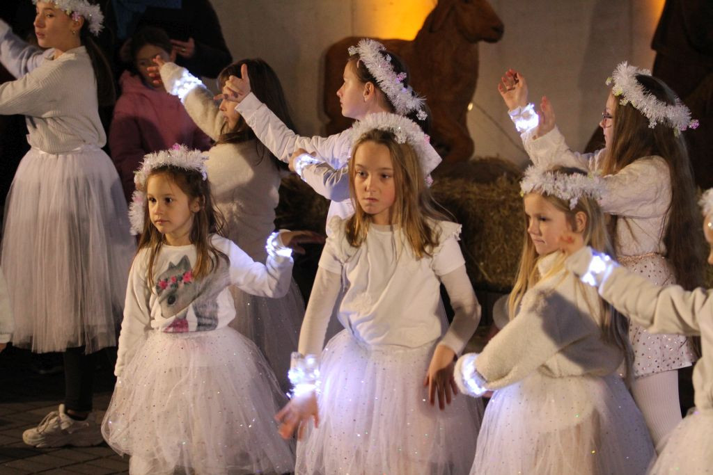 Prižig prazničnih lučk in otvoritev Božičkovega nabiralnika