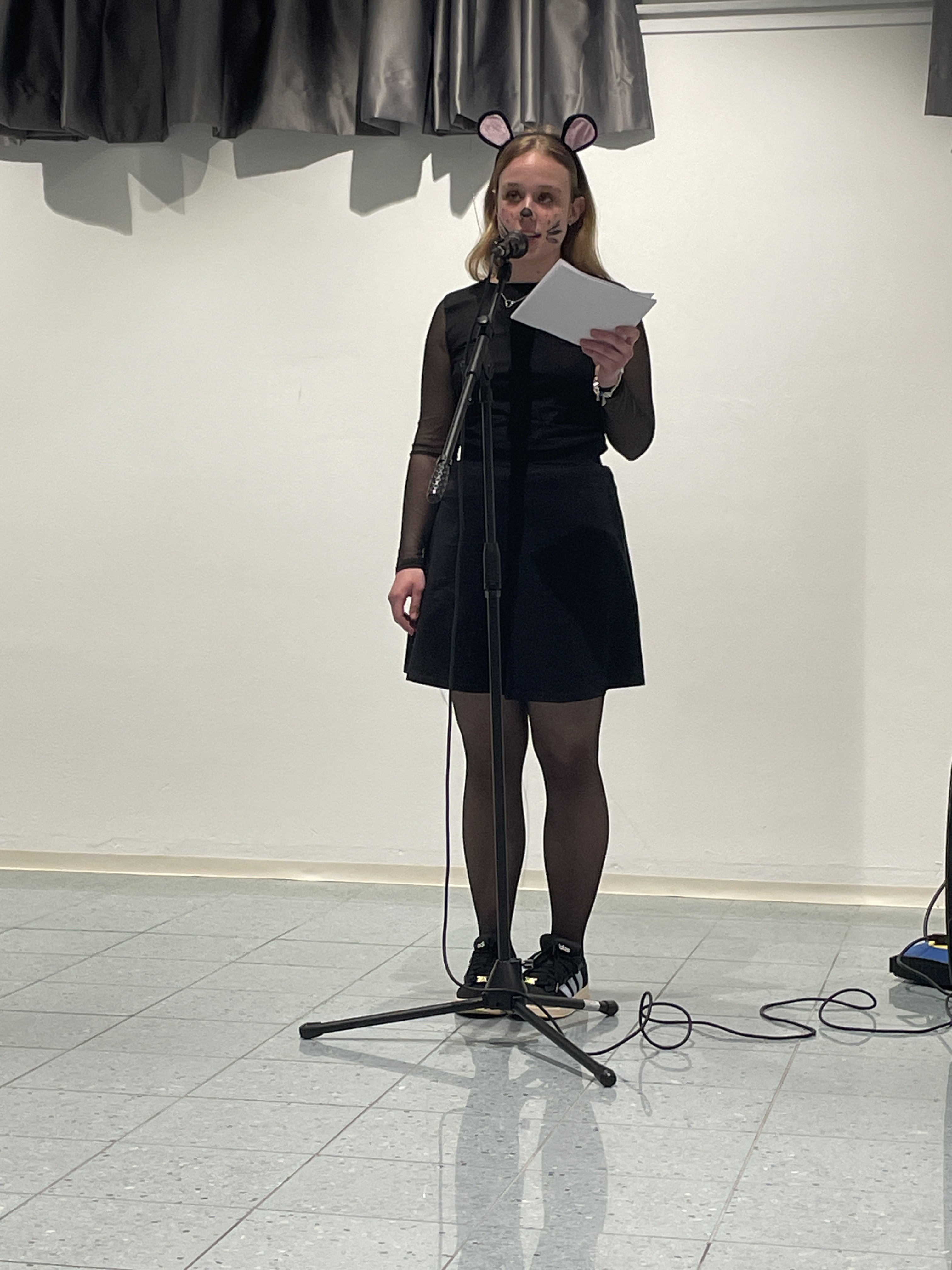 Pustni nastop, 1. del