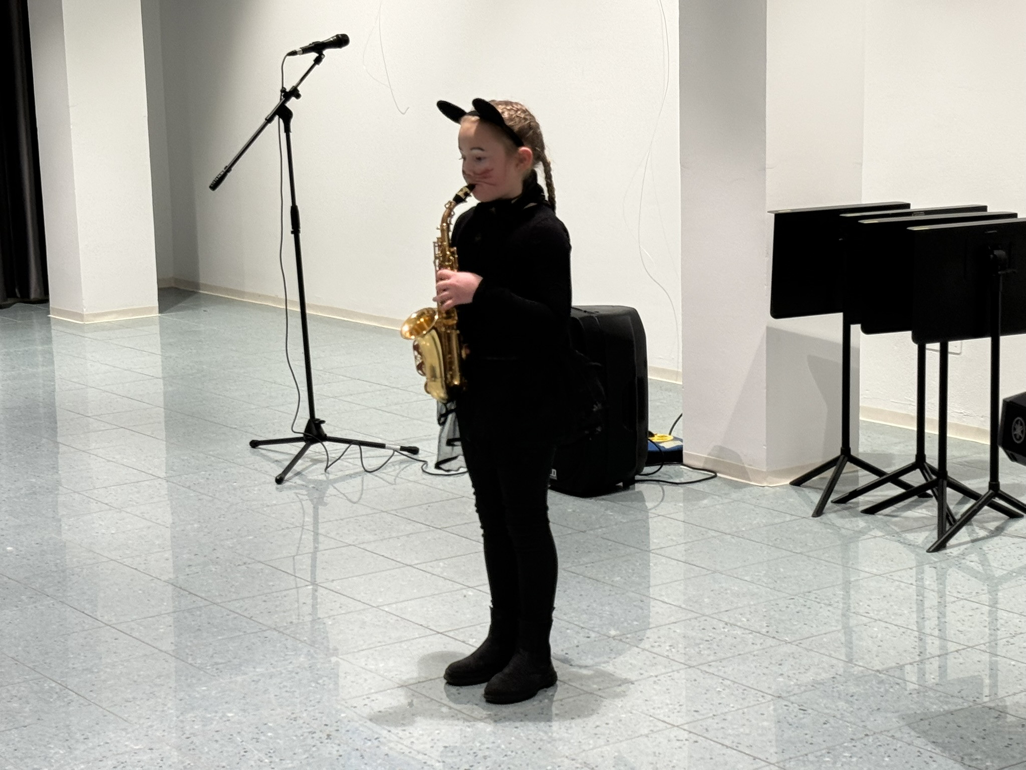 Pustni nastop, 1. del