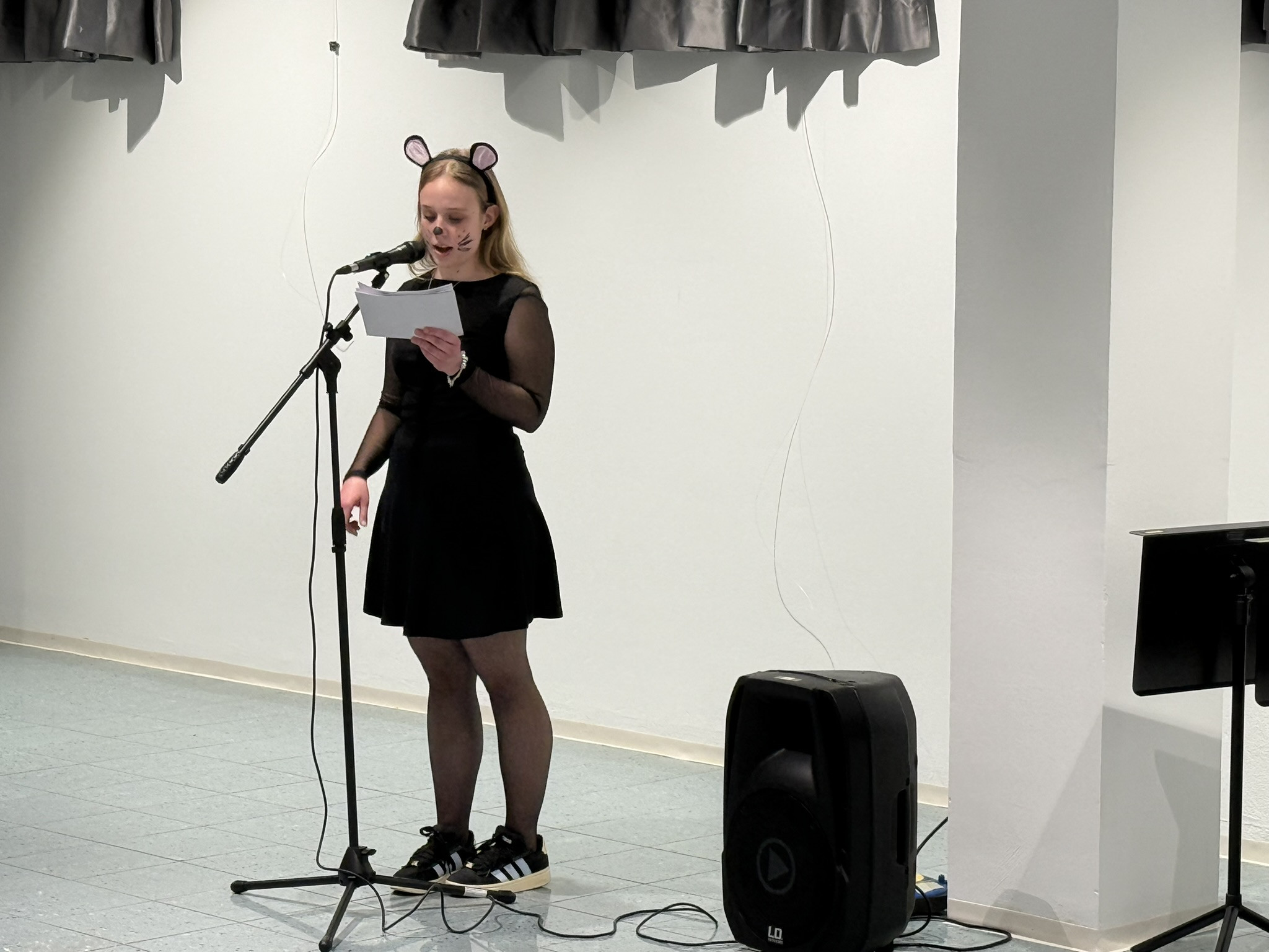 Pustni nastop, 1. del