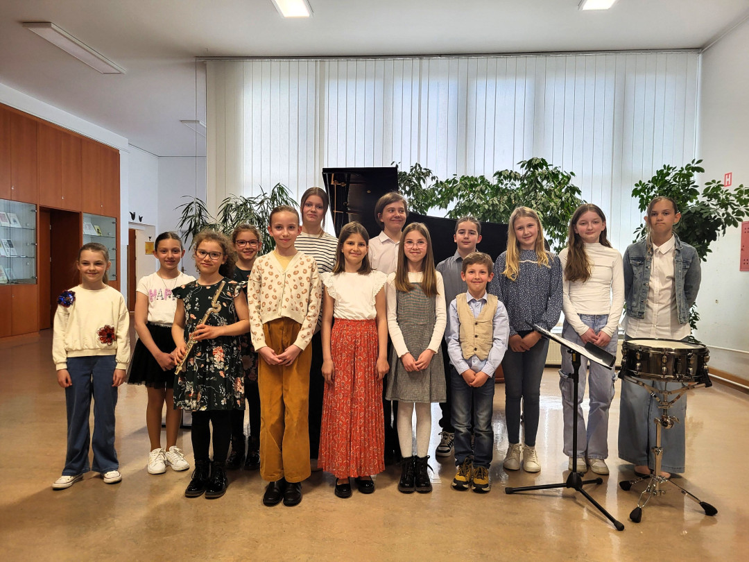 Razredni nastop učencev klavirja