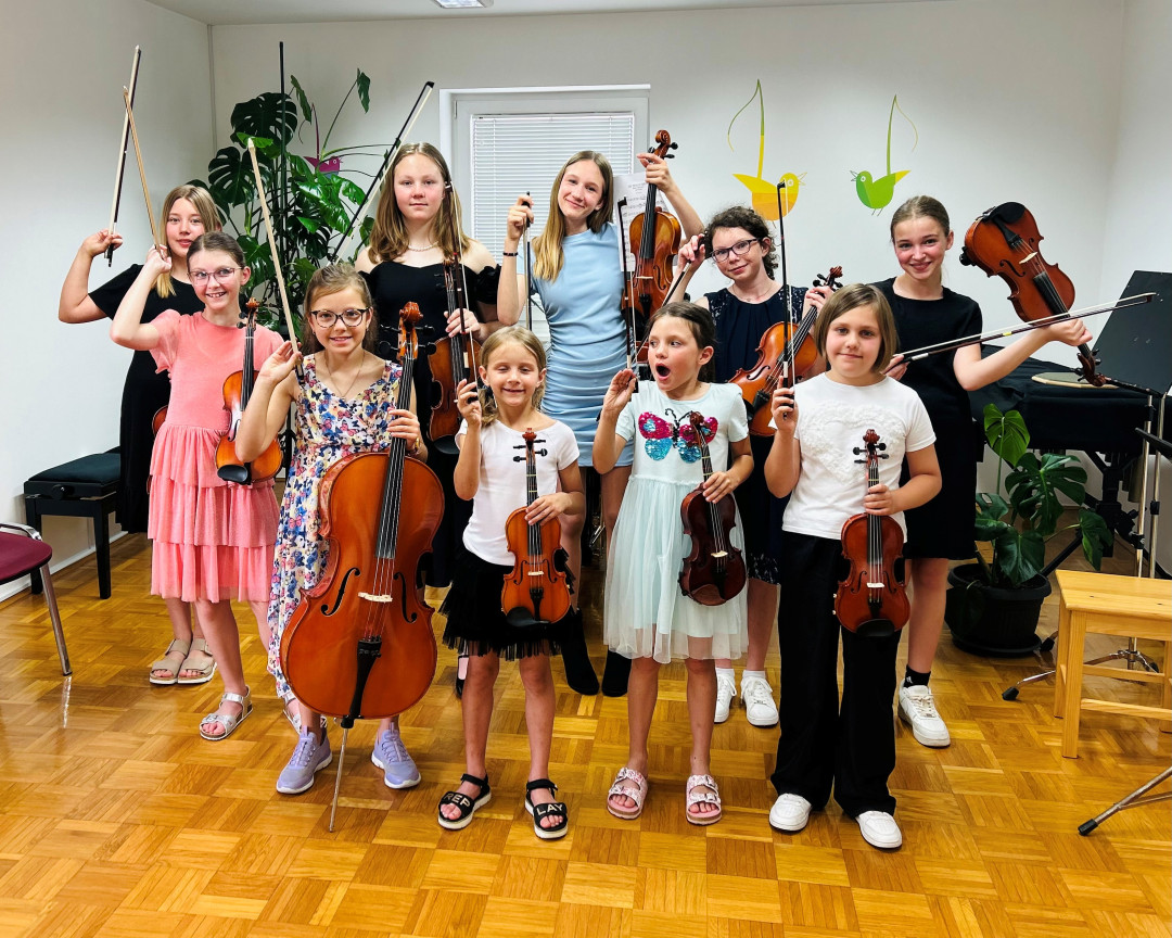 Razredni nastop učencev violine in viole