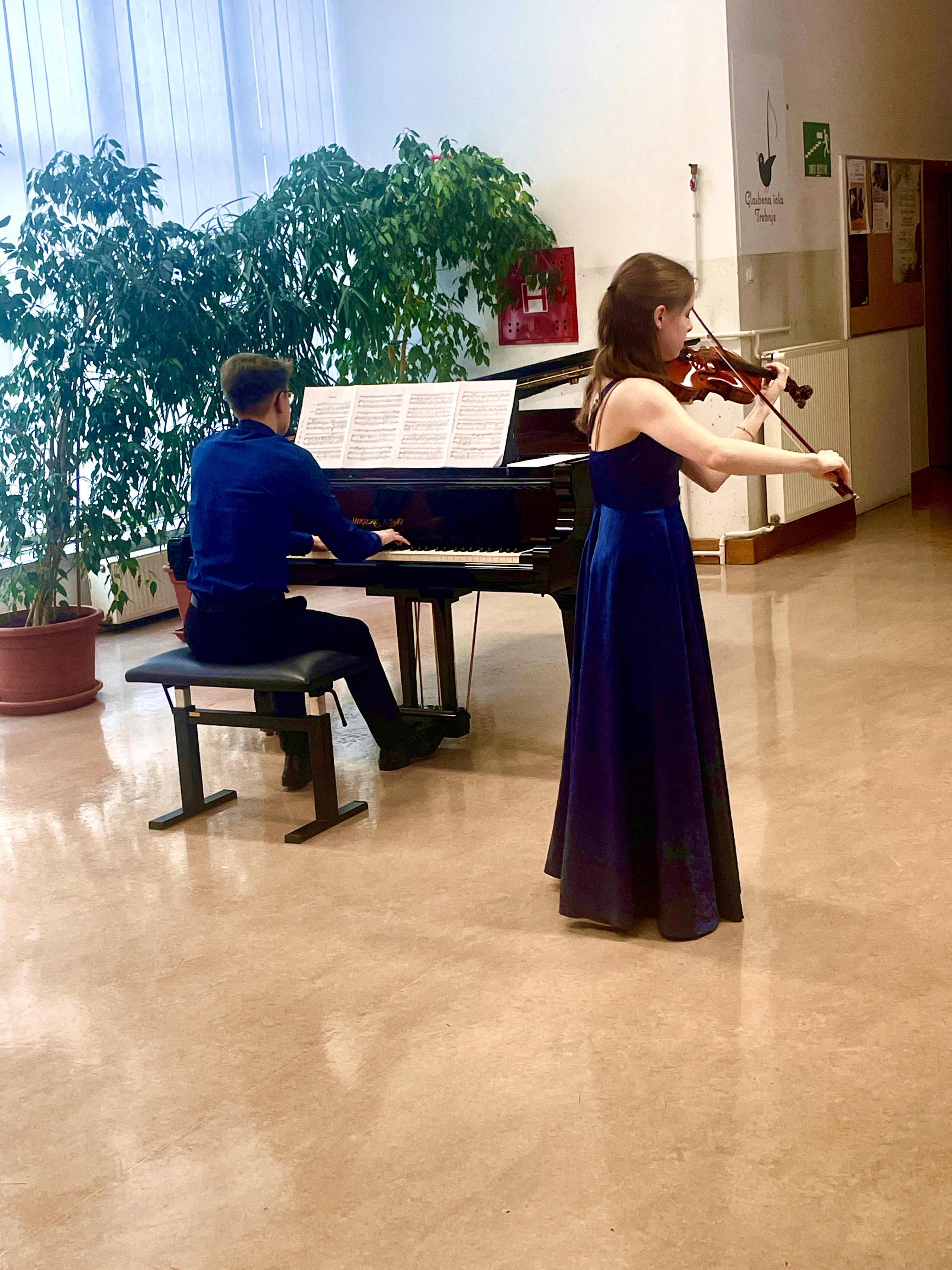 Recital pianista ENEJA RUPNIKA in violinistke LANE RUPNIK
